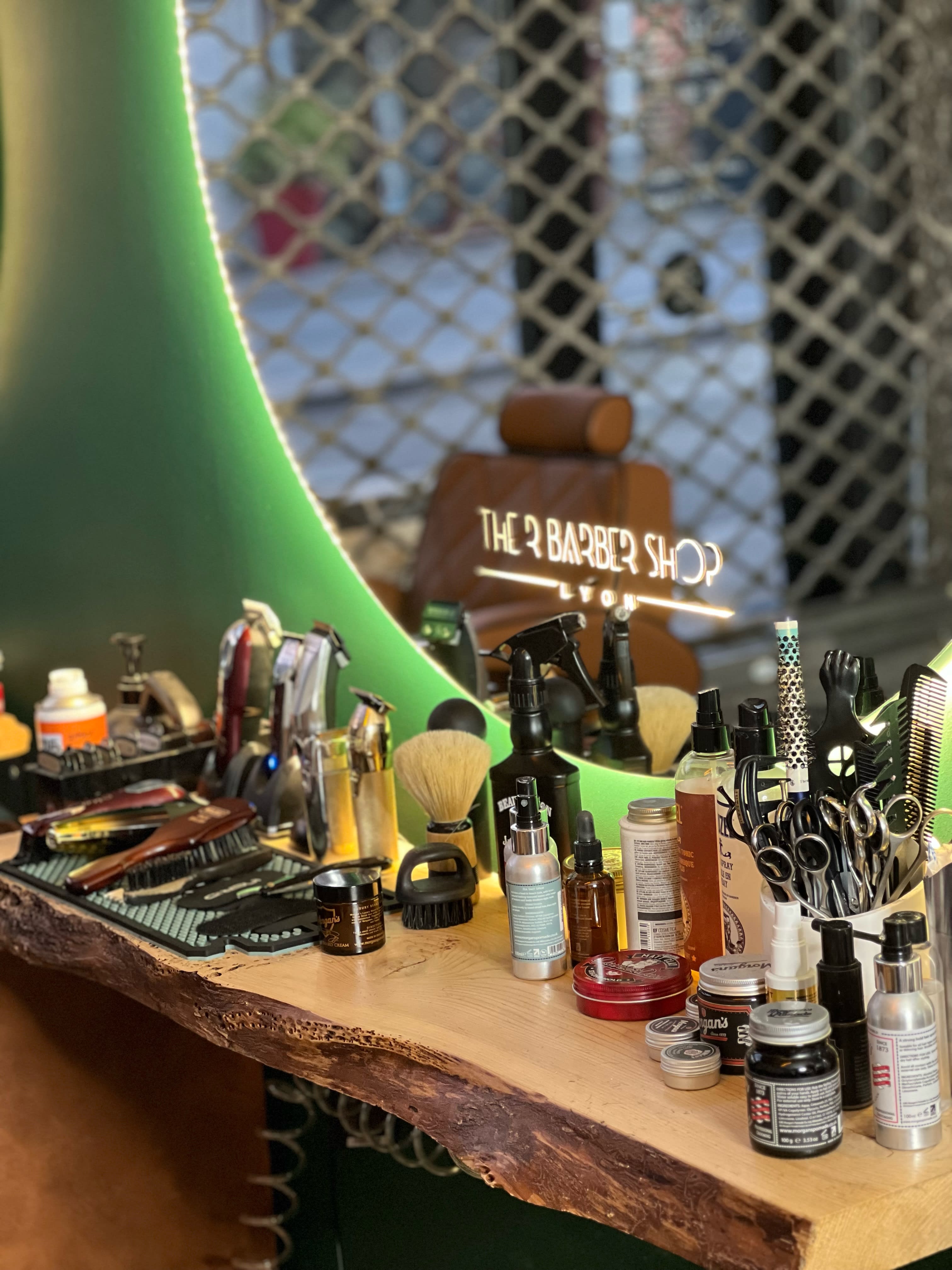 The R Barbershop - Barbier Lyon - OneBooking