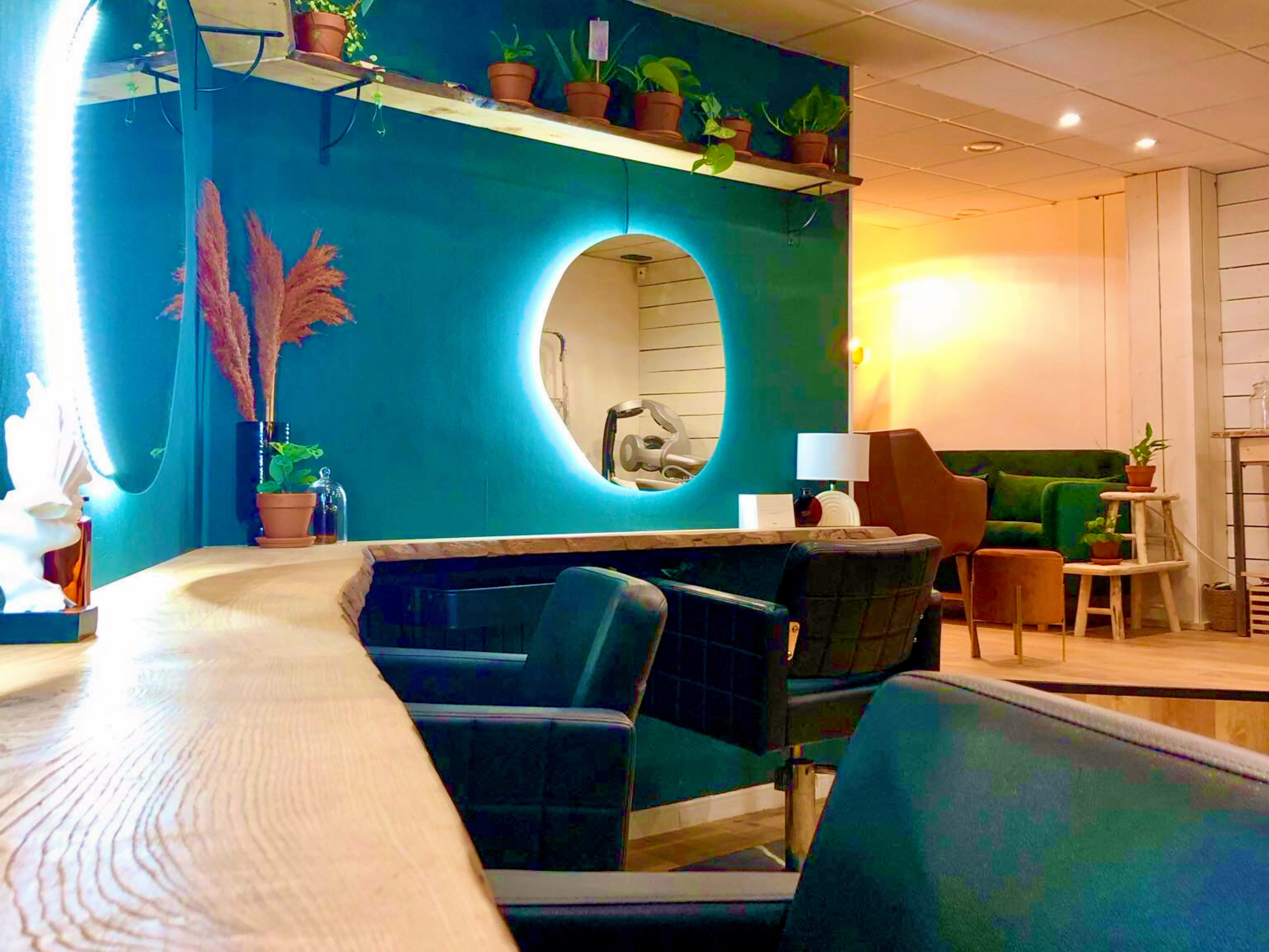 La Baraque à Cheveux - Coiffure Nantes - OneBooking