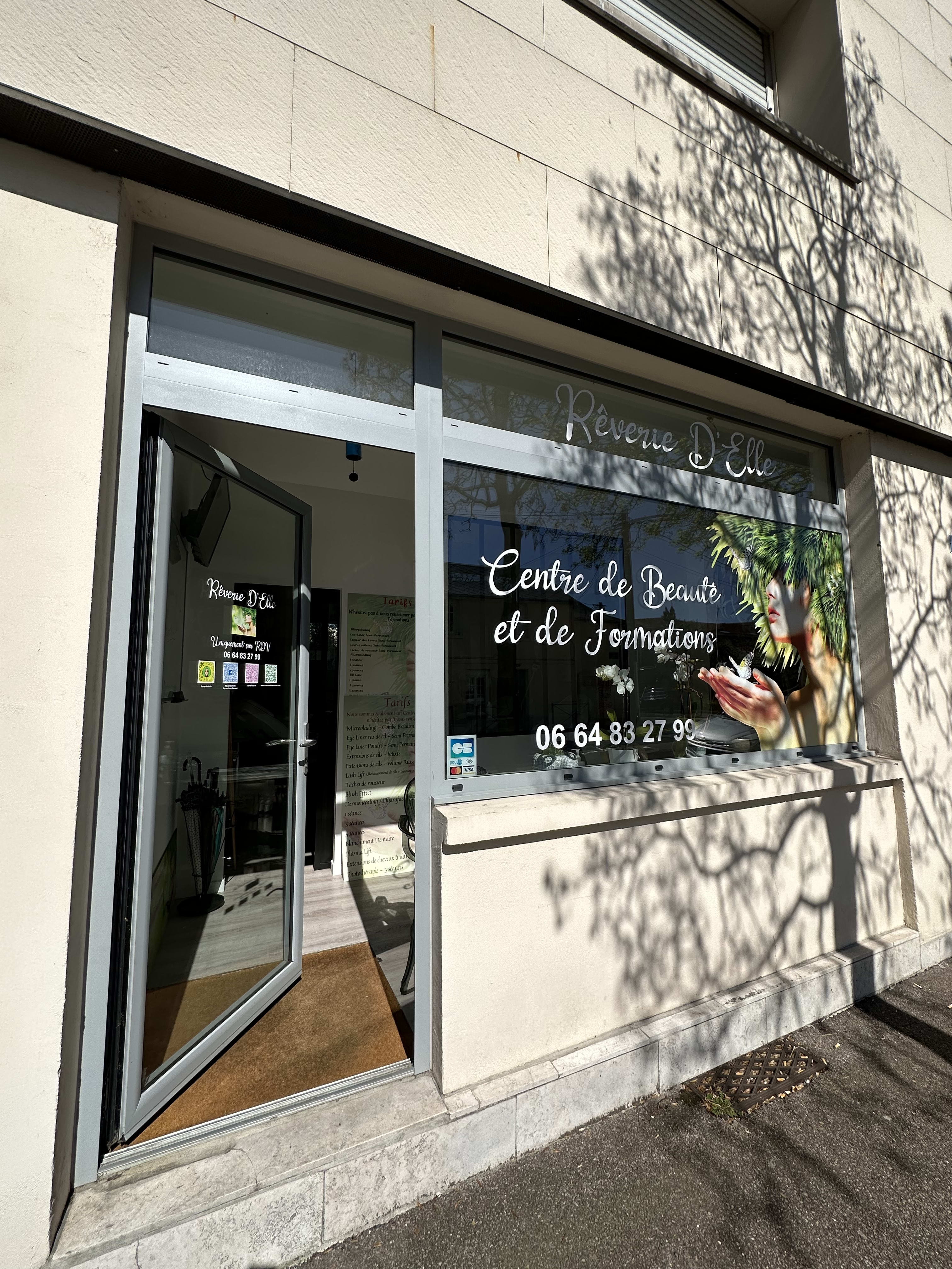 Rêverie d’Elle Formations Beauté - Sourcils & cils Rouen - OneBooking