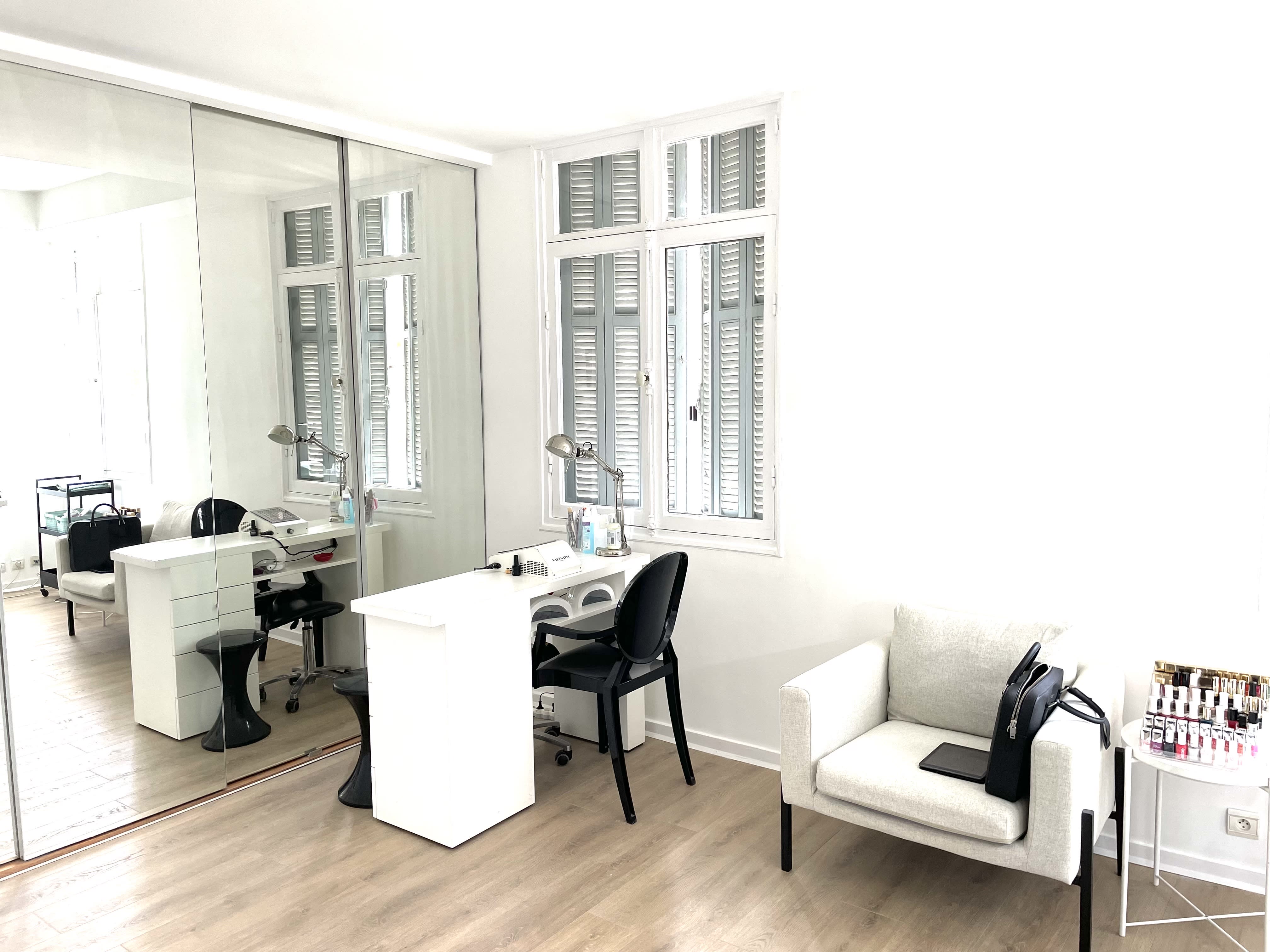 15 Institut - Centre Expert - Sourcils & cils Nice - 15 Institut - Centre Expert - Photo Galerie - OneBooking