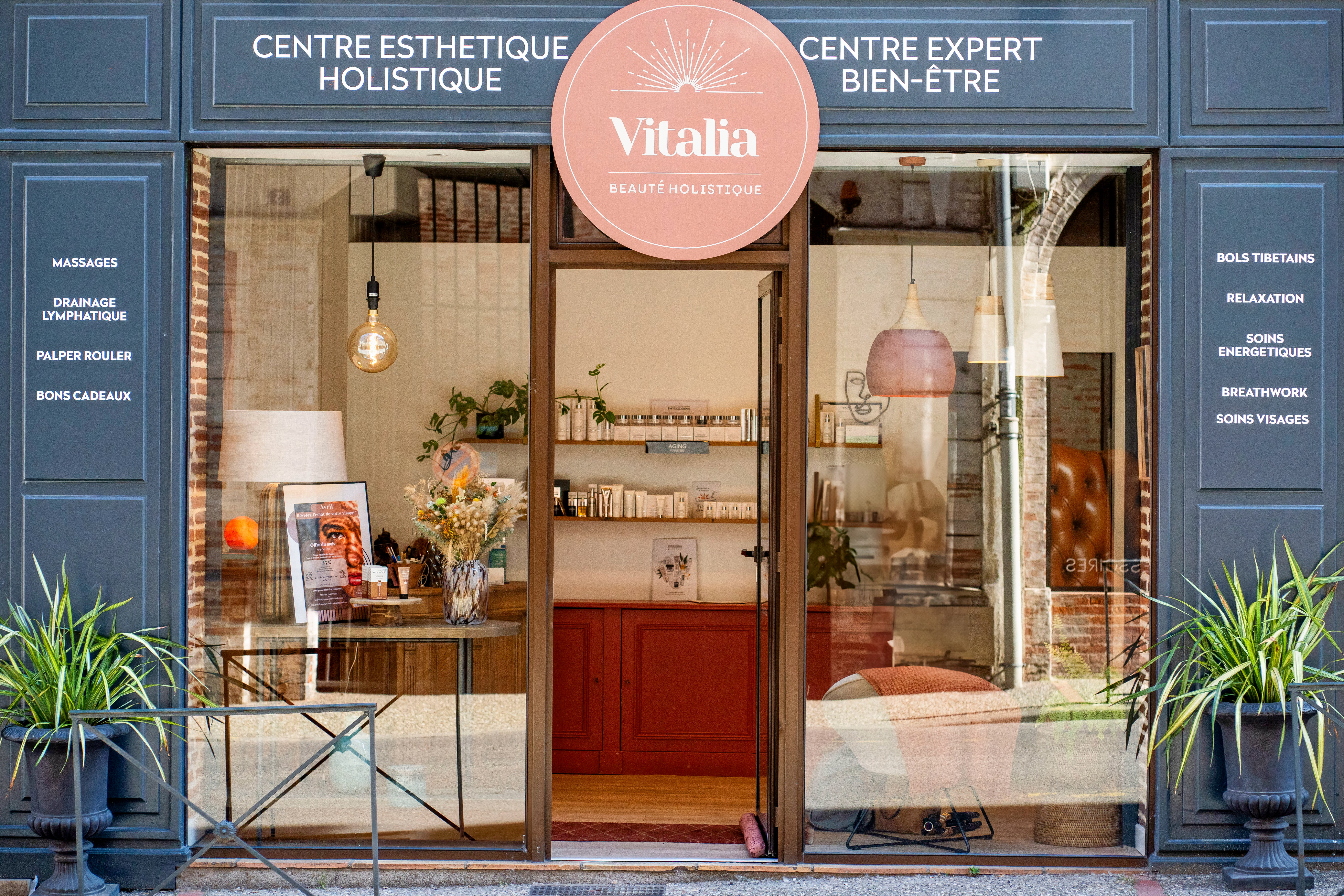 Expérience Vitalia - Soins du visage, Massages, Lumière pulsée