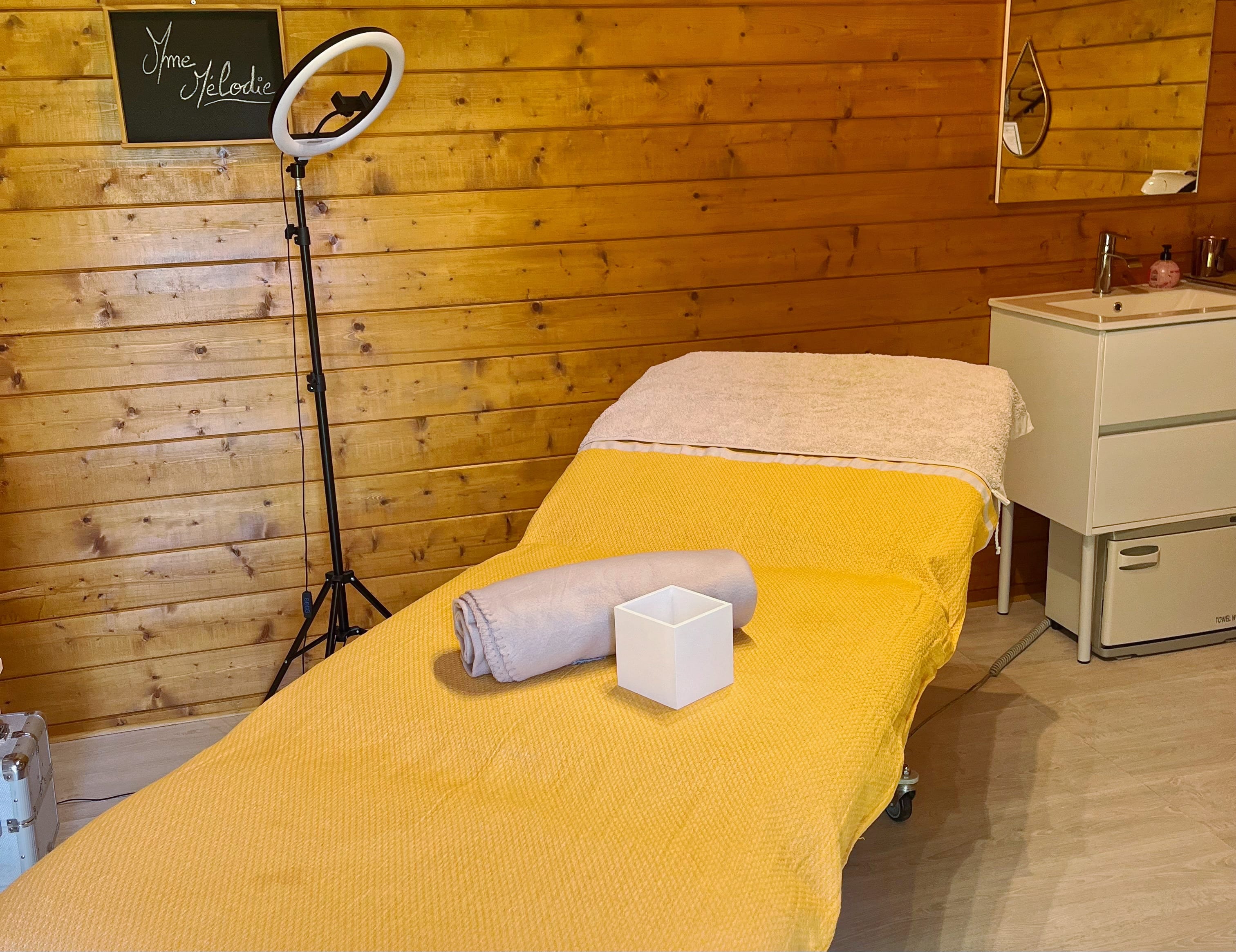 Mme Mélodie - Sourcils & cils Nice - Mme Mélodie - Photo Galerie - OneBooking