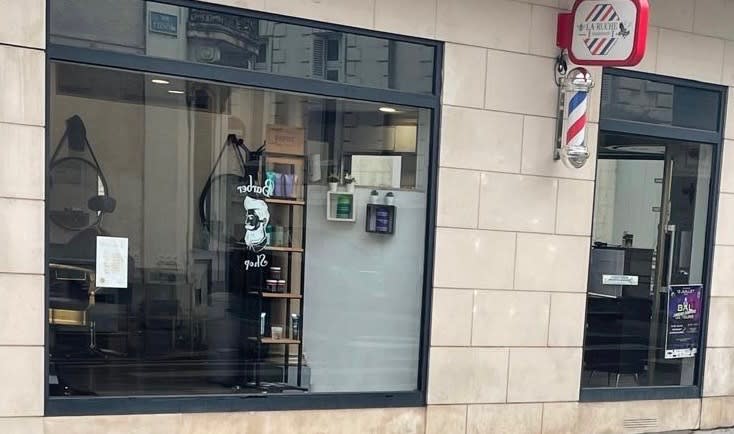 La ruche MMZ barber - Onglerie Tours - OneBooking