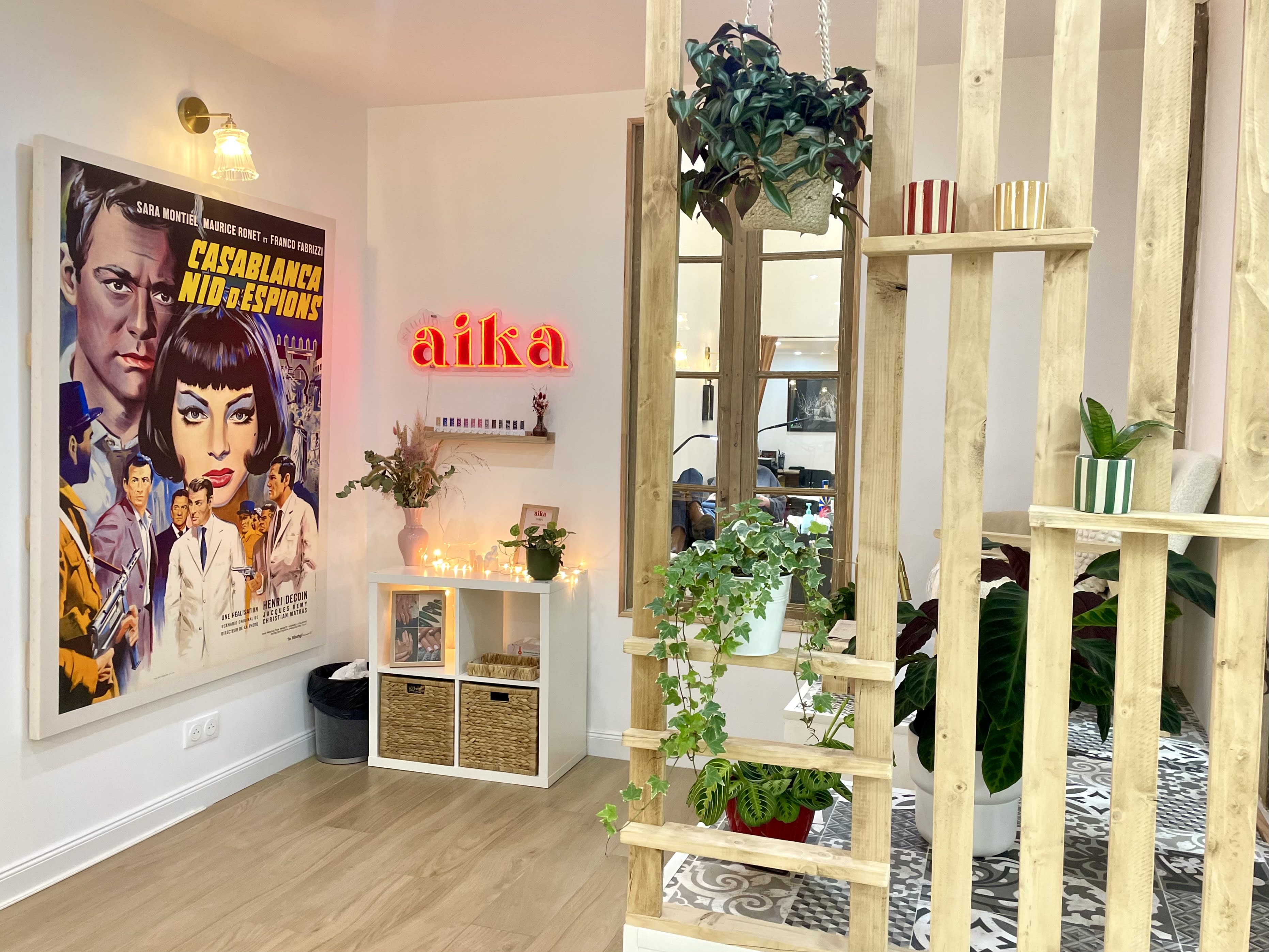Studio Aika - Onglerie Angers - OneBooking