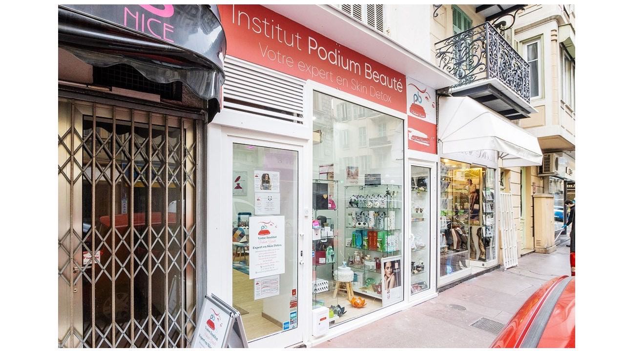 Podium Beaute - Soin visage Nice - Photo de couverture - OneBooking