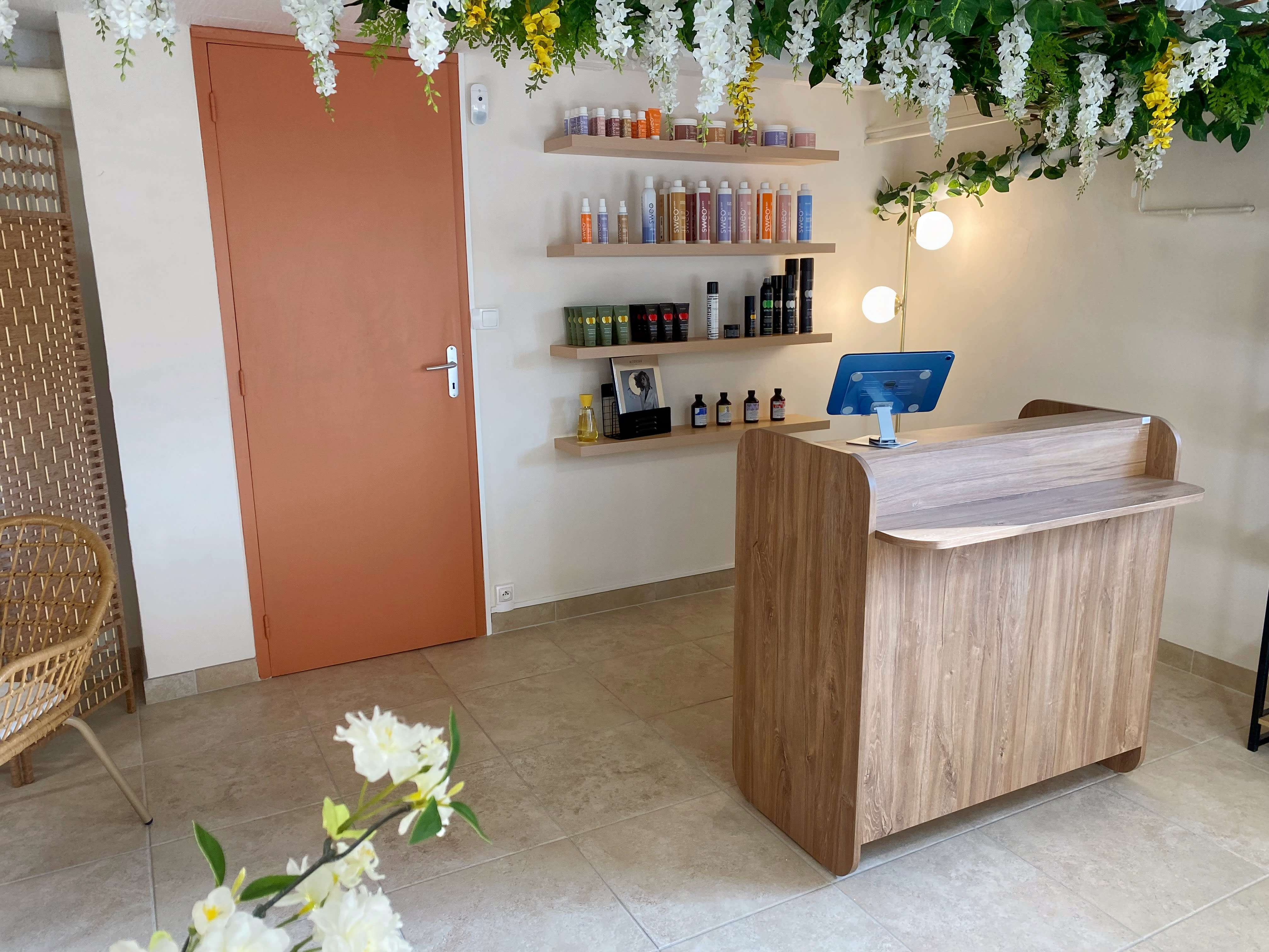 Chloé Dosne - Maison de coiffure - Coiffure Châtillon-sur-Seine - Chloé Dosne - Maison de coiffure - Photo Galerie - OneBooking