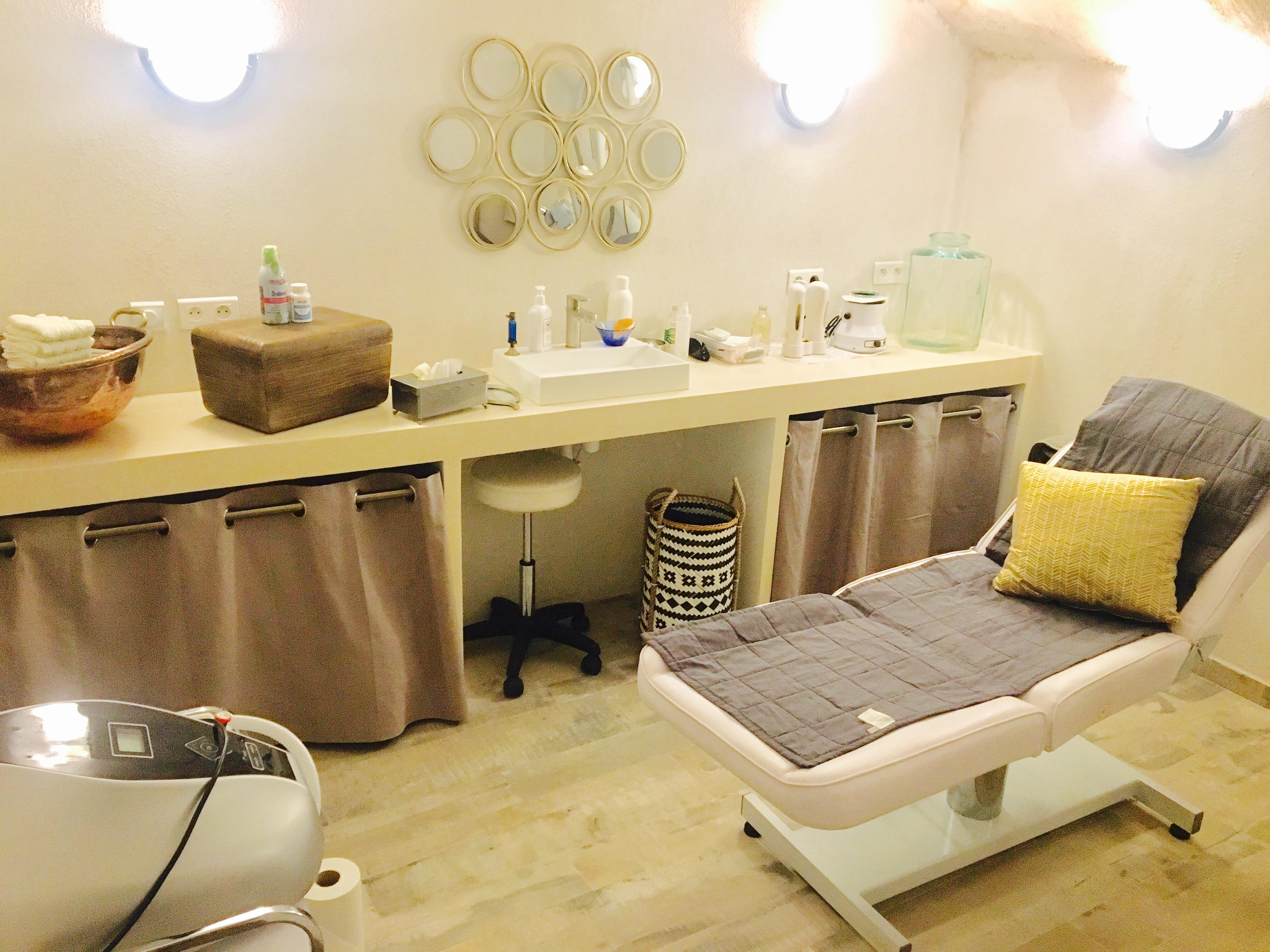 L’institut Esthetique et Coiffure - Sourcils & cils Nice - L’institut Esthetique et Coiffure - Photo Galerie - OneBooking