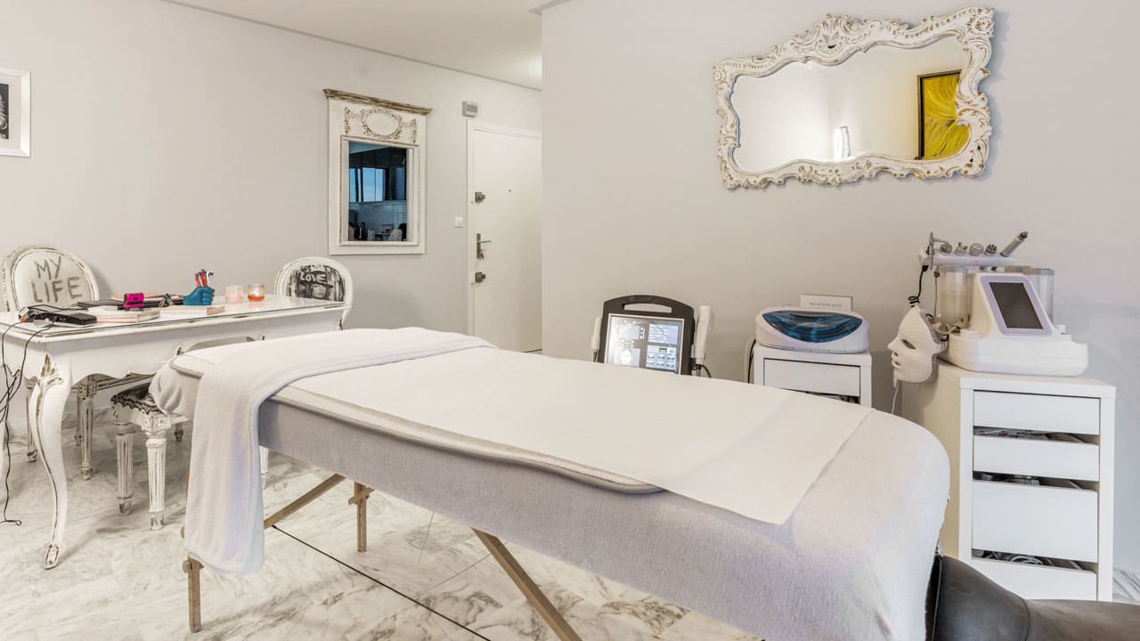Mac Liffe Beauty | Hifu - Centre de Rajeunissement - Soins Minceur - Institut de beauté Cannes - Mac Liffe Beauty | Hifu - Centre de Rajeunissement - Soins Minceur - Photo Galerie - OneBooking