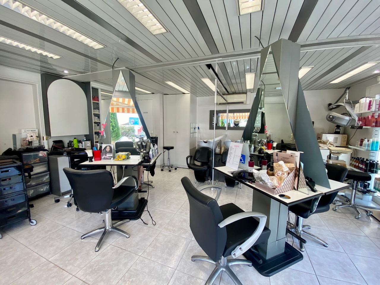 Hair Fast - Coiffure Nice - Hair Fast - Photo Galerie - OneBooking