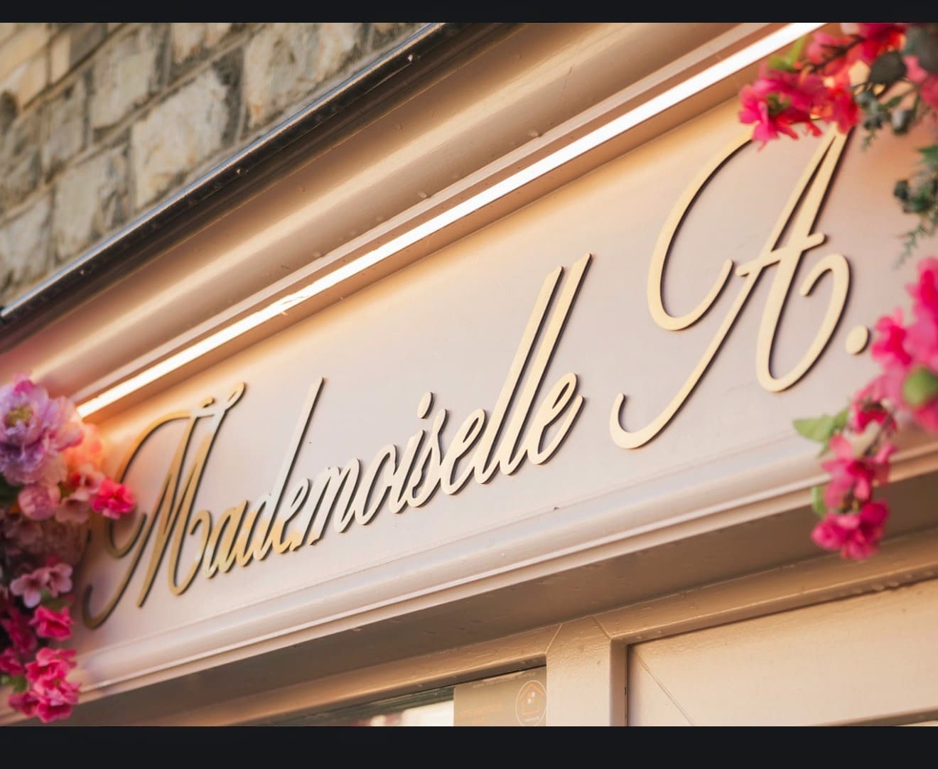 Mademoiselle A