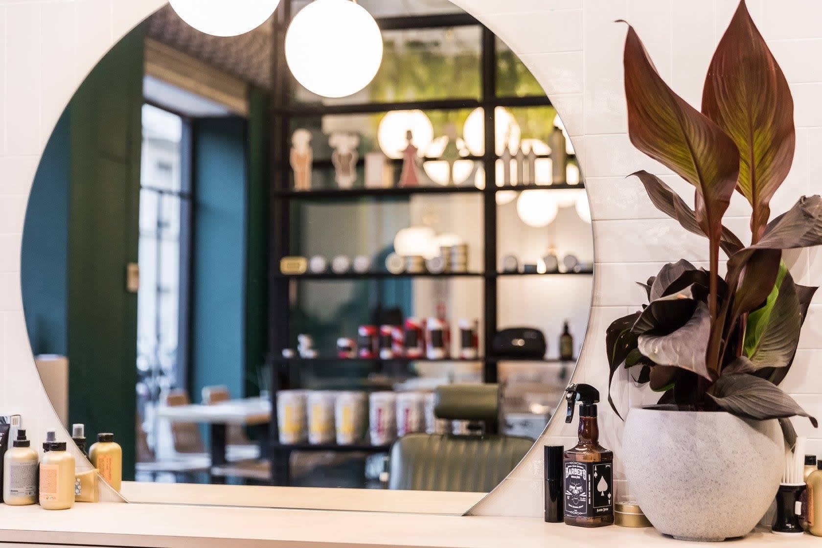 One Love Café - Coiffure Nice - One Love Café - Photo Galerie - OneBooking