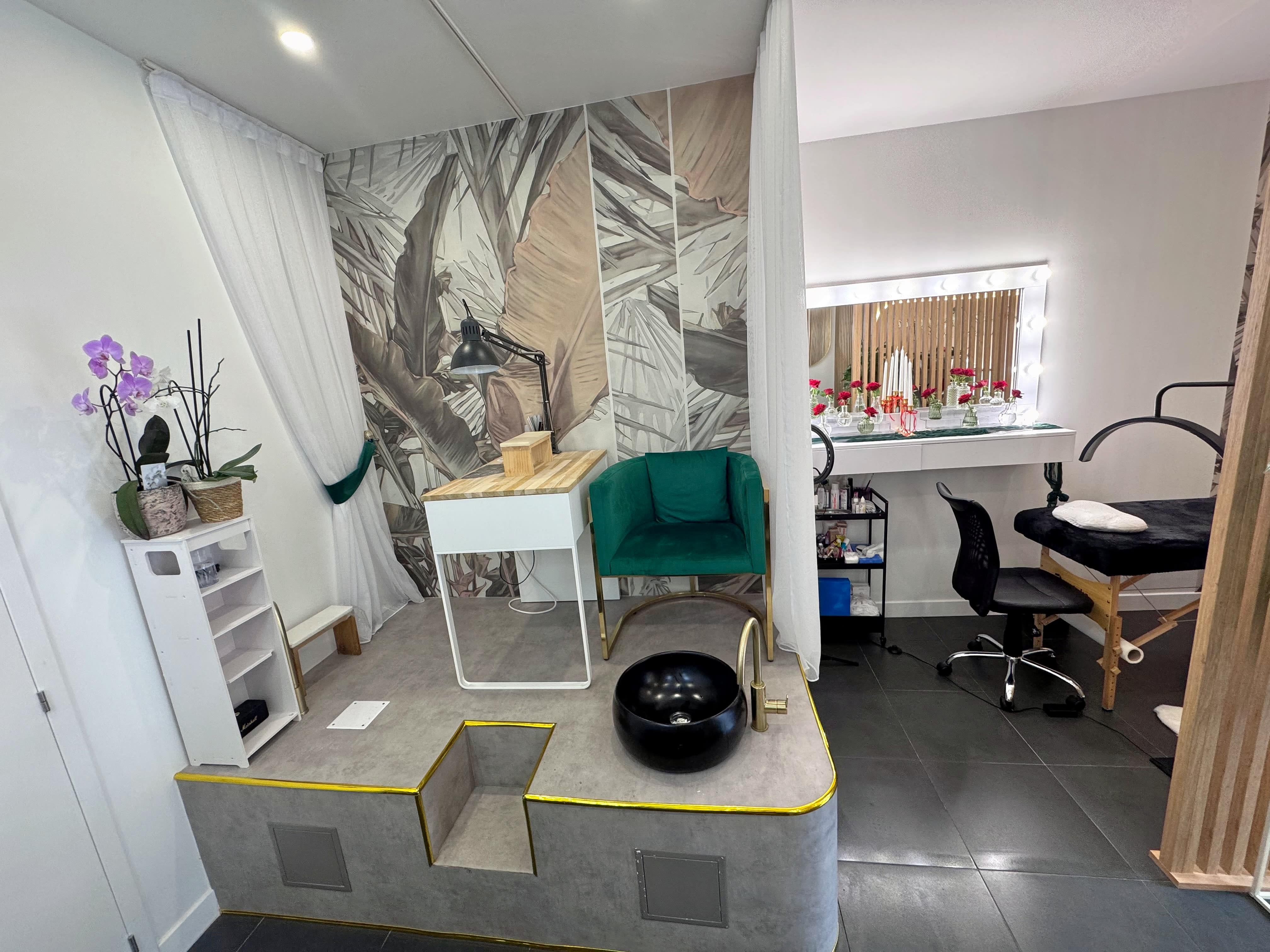 Viorica Vrancean | Beauty & Nails - Institut de beauté Nantes - Viorica Vrancean | Beauty & Nails - Photo Galerie - OneBooking