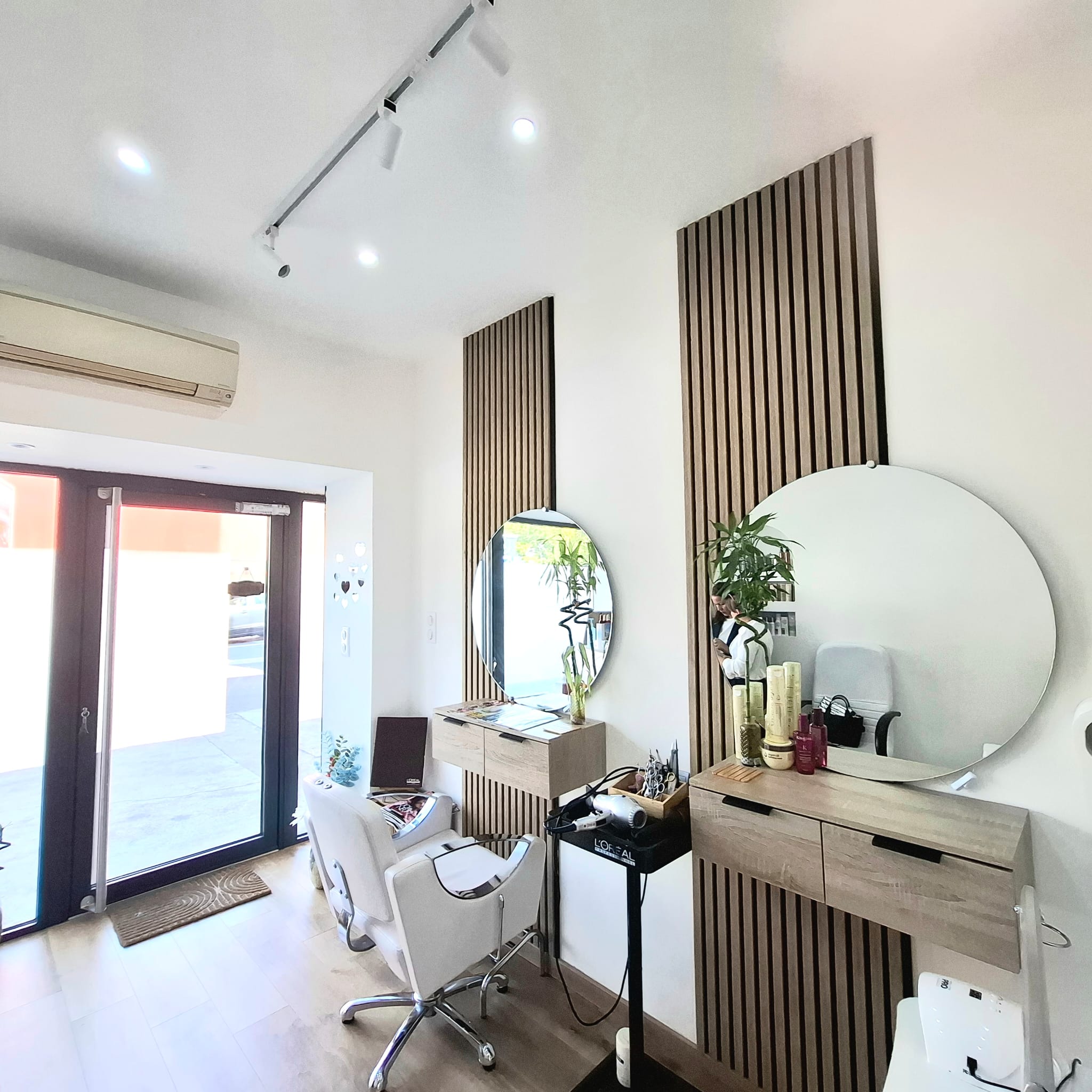 Esprit de Beauté - Coiffure Avignon - Esprit de Beauté - Photo Galerie - OneBooking