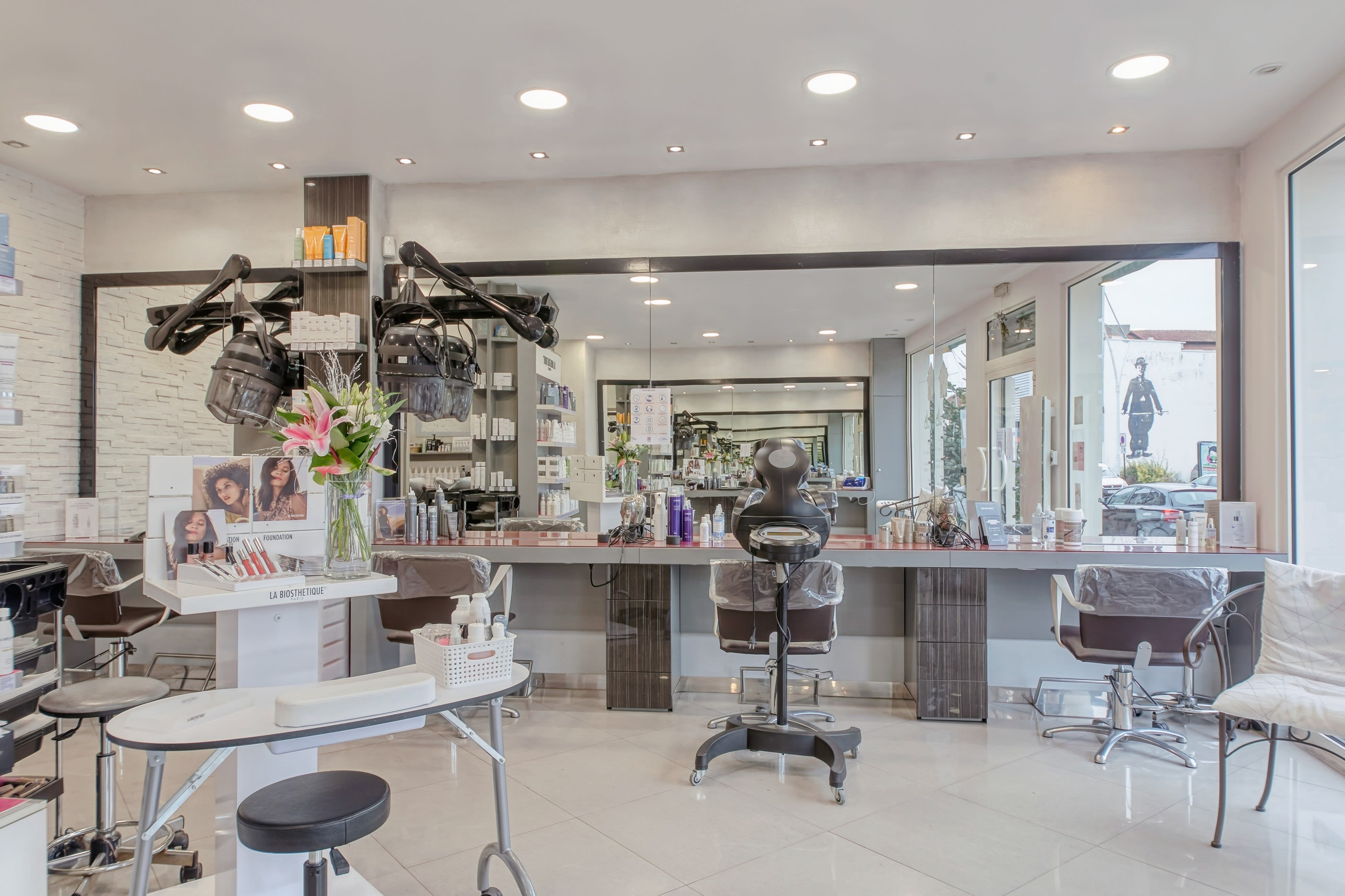 Emi Tif Coiffure Sainte Geneviève Des Bois Emi'tif Coiffure : coiffeur à Sainte-Geneviève-des-Bois