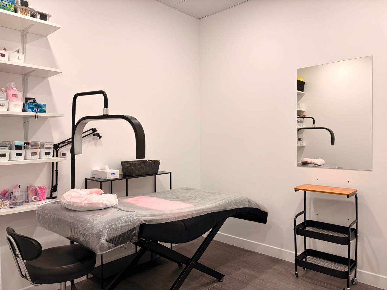 Leta Brow Lash - Soin visage Nice - Leta Brow Lash - Photo Galerie - OneBooking