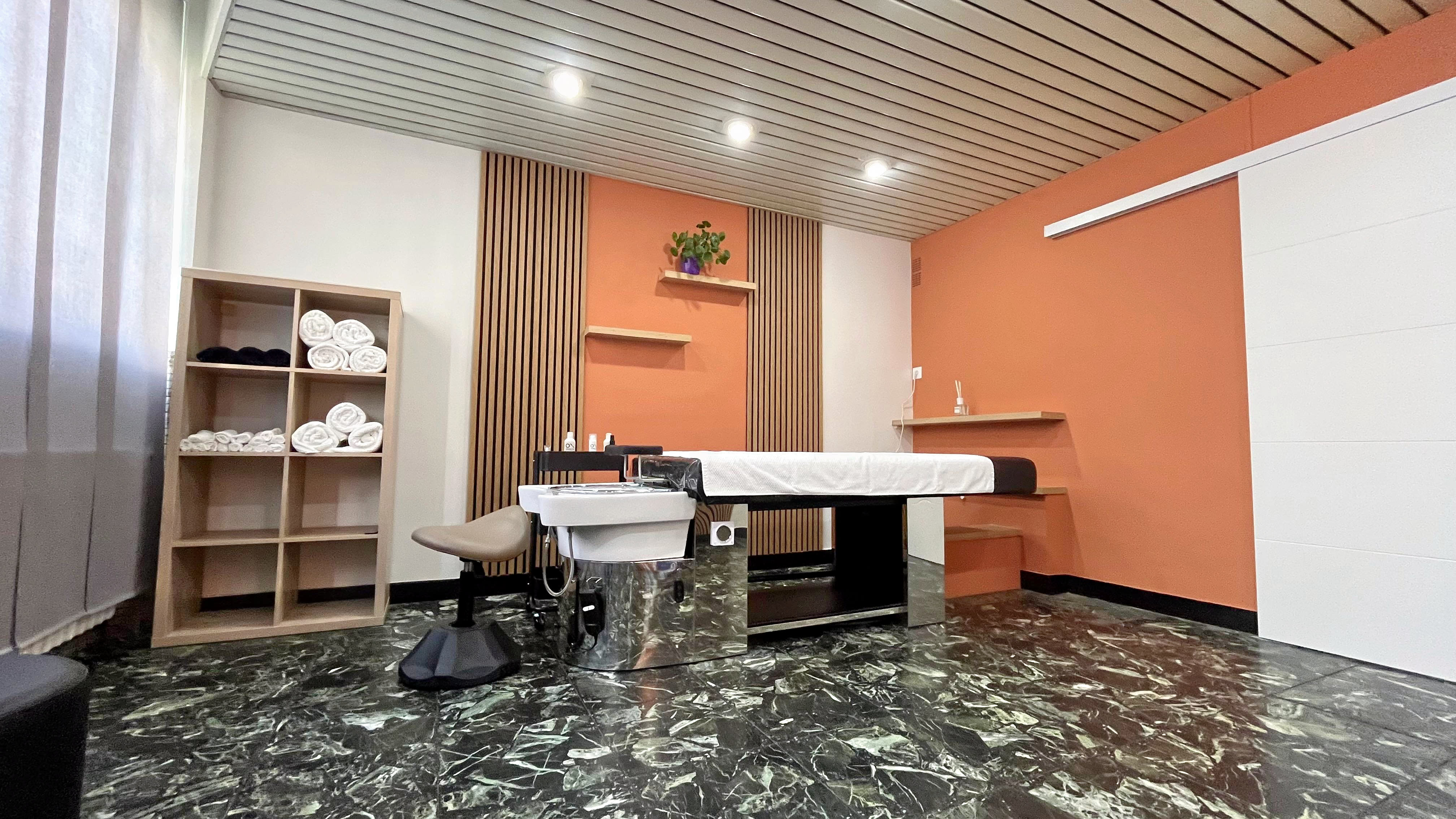 Emeraude Coiffure & Head Spa
