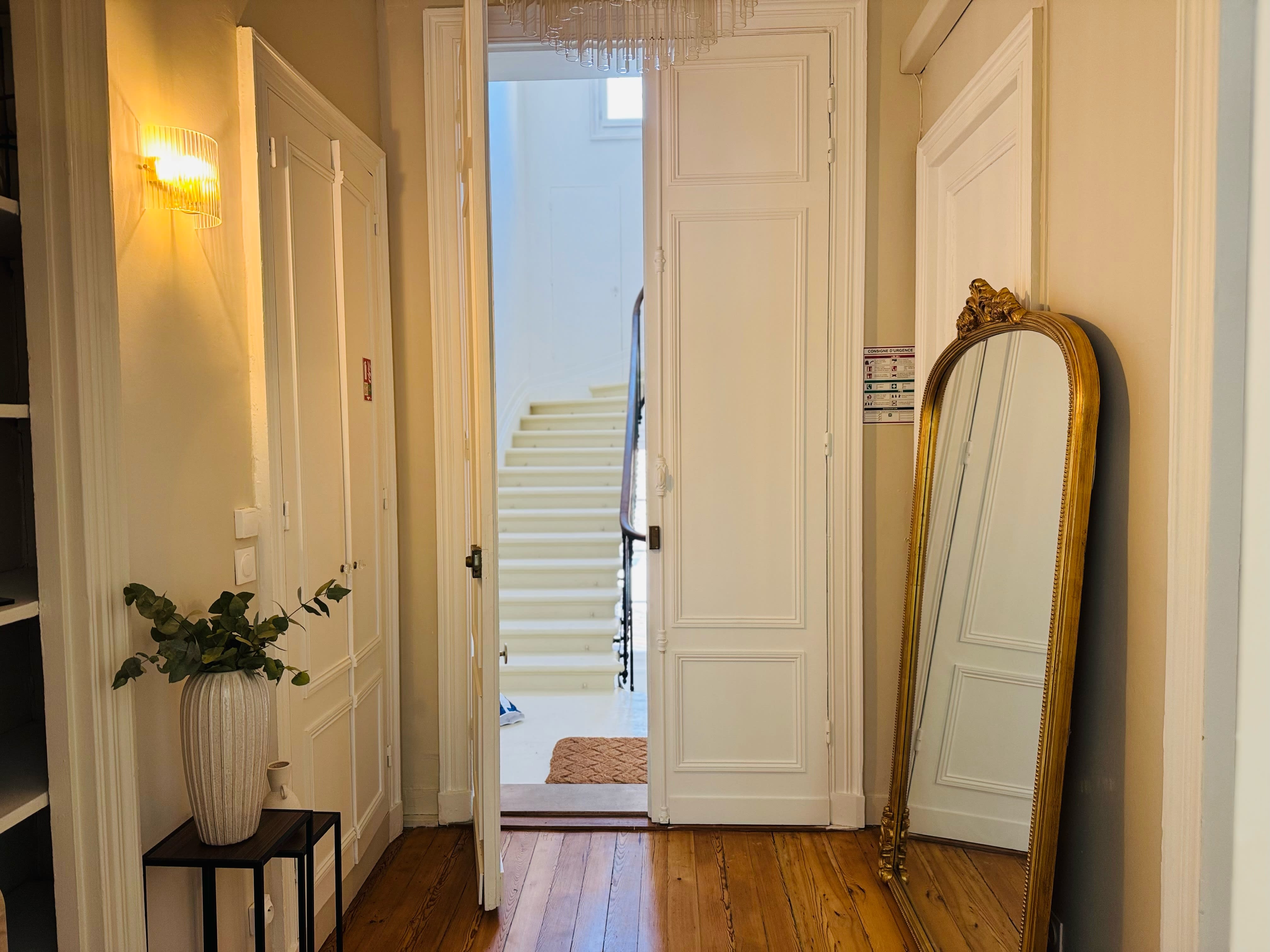 Villa Quinconces - Centre dermo-esthétique, Soins Anti-age & Silhouette - Massage Bordeaux - OneBooking