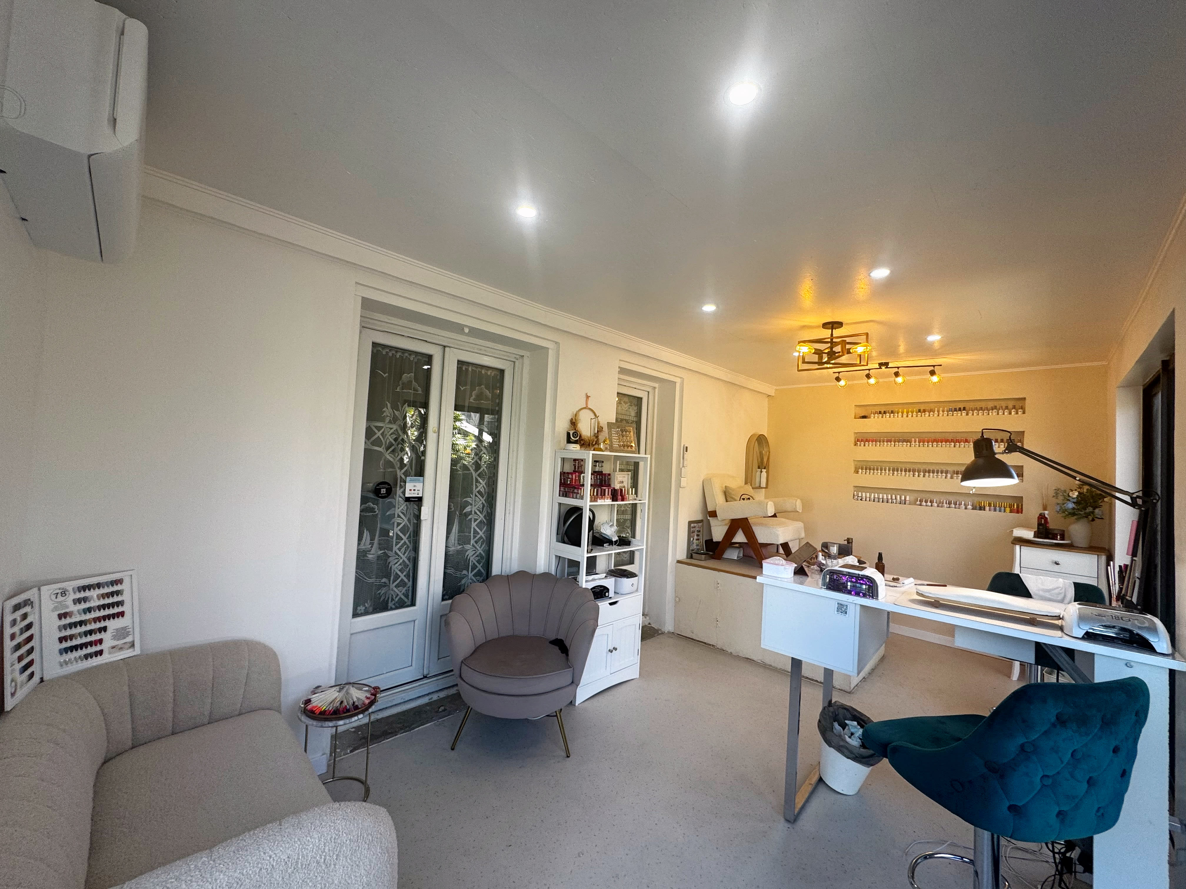 Nails Maison - Coiffure Toulouse - Nails Maison - Photo Galerie - OneBooking