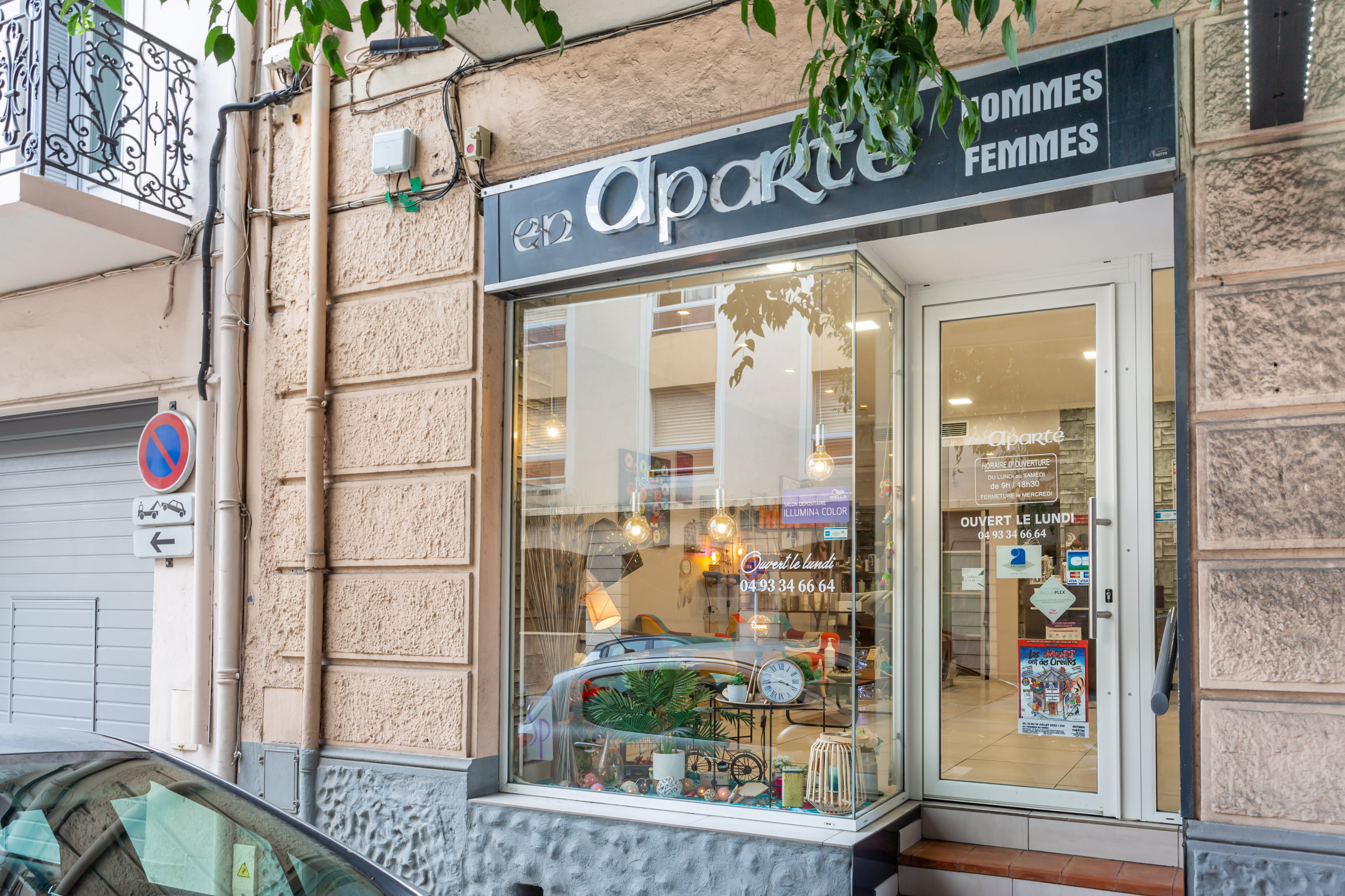 En Aparté Coiffure - Coiffure Antibes - OneBooking