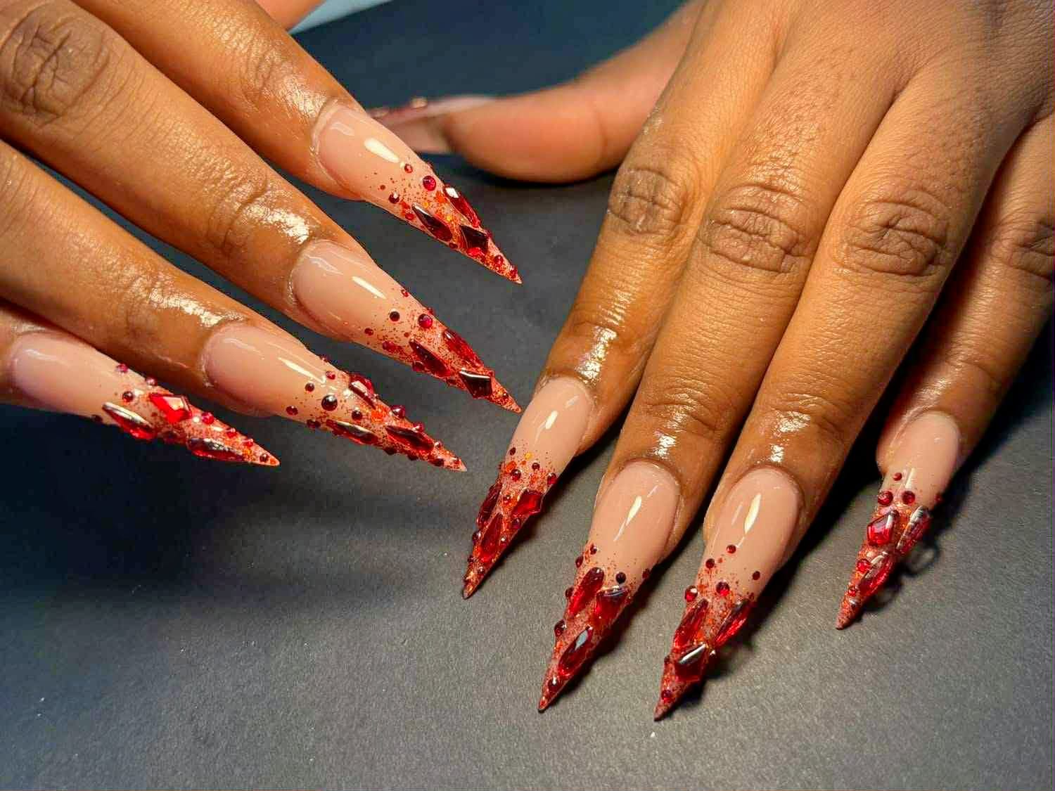 DJ NAILS - Institut de beauté Antibes - DJ NAILS - Photo Galerie - OneBooking