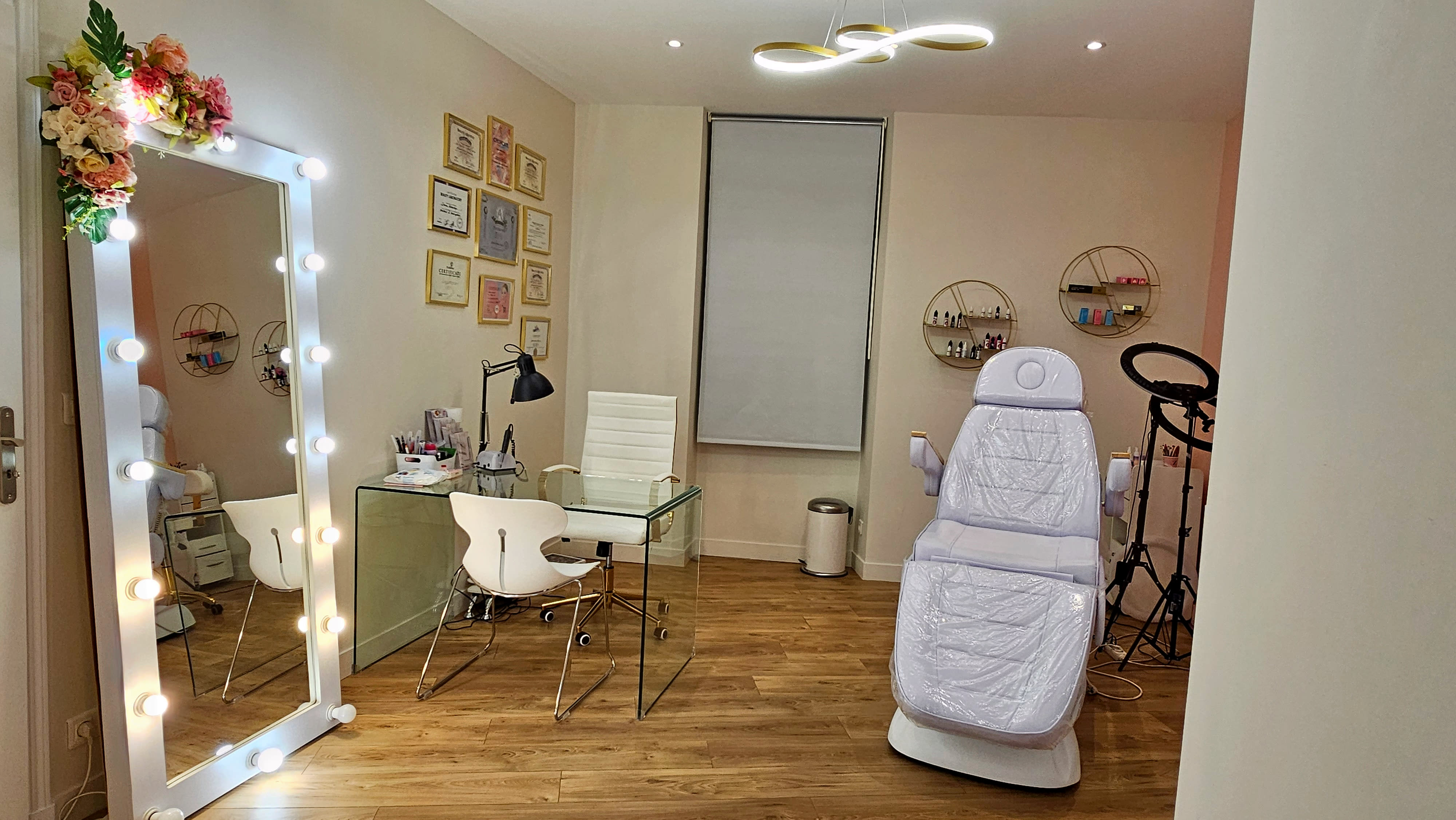 Zhanna l'art russe - Institut de beauté Cannes - Zhanna l'art russe - Photo Galerie - OneBooking