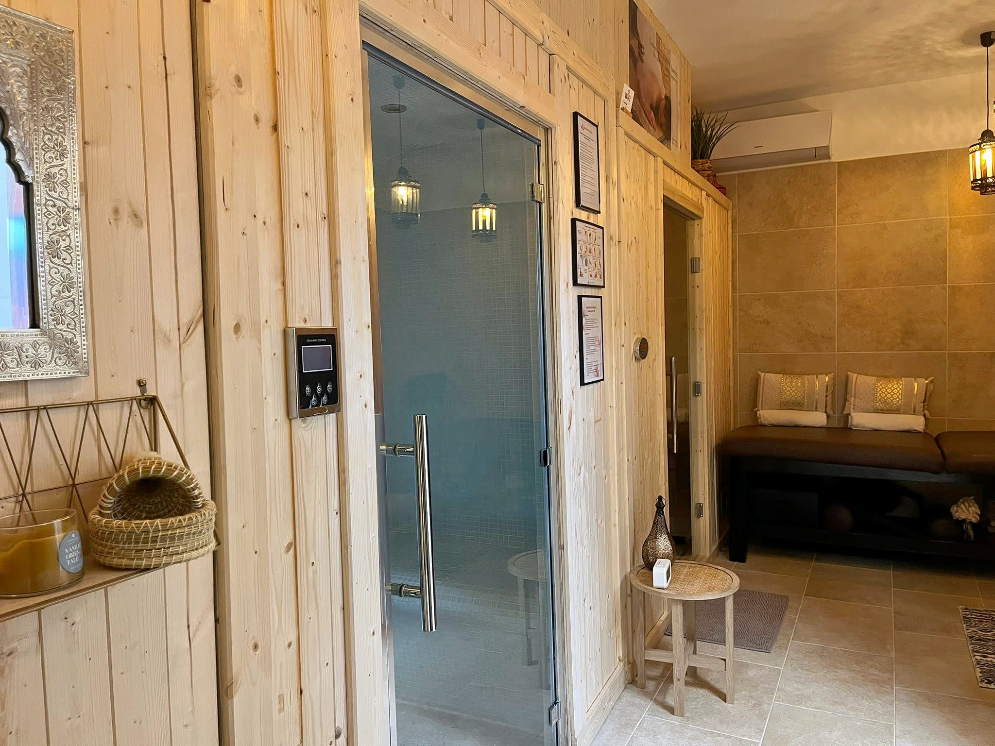 Maison Magnolias - Spa Bulle de Thé - Coiffure Brignoles - Maison Magnolias - Spa Bulle de Thé - Photo Galerie - OneBooking