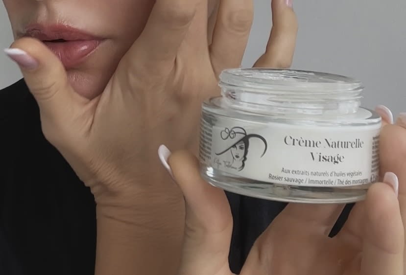 Petya Esthetique - Sourcils & cils Nice - Photo de couverture - OneBooking