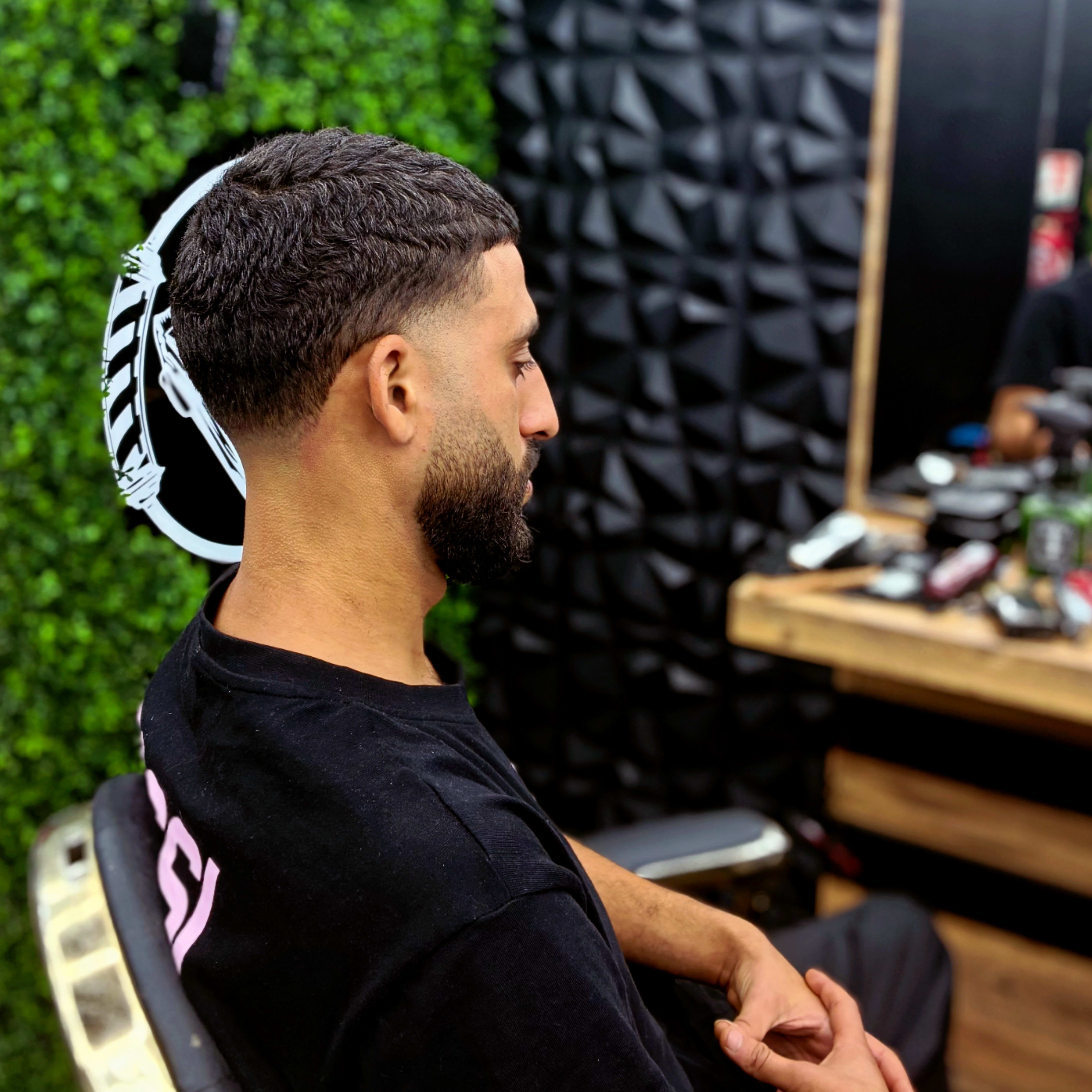 AM Benz Barber