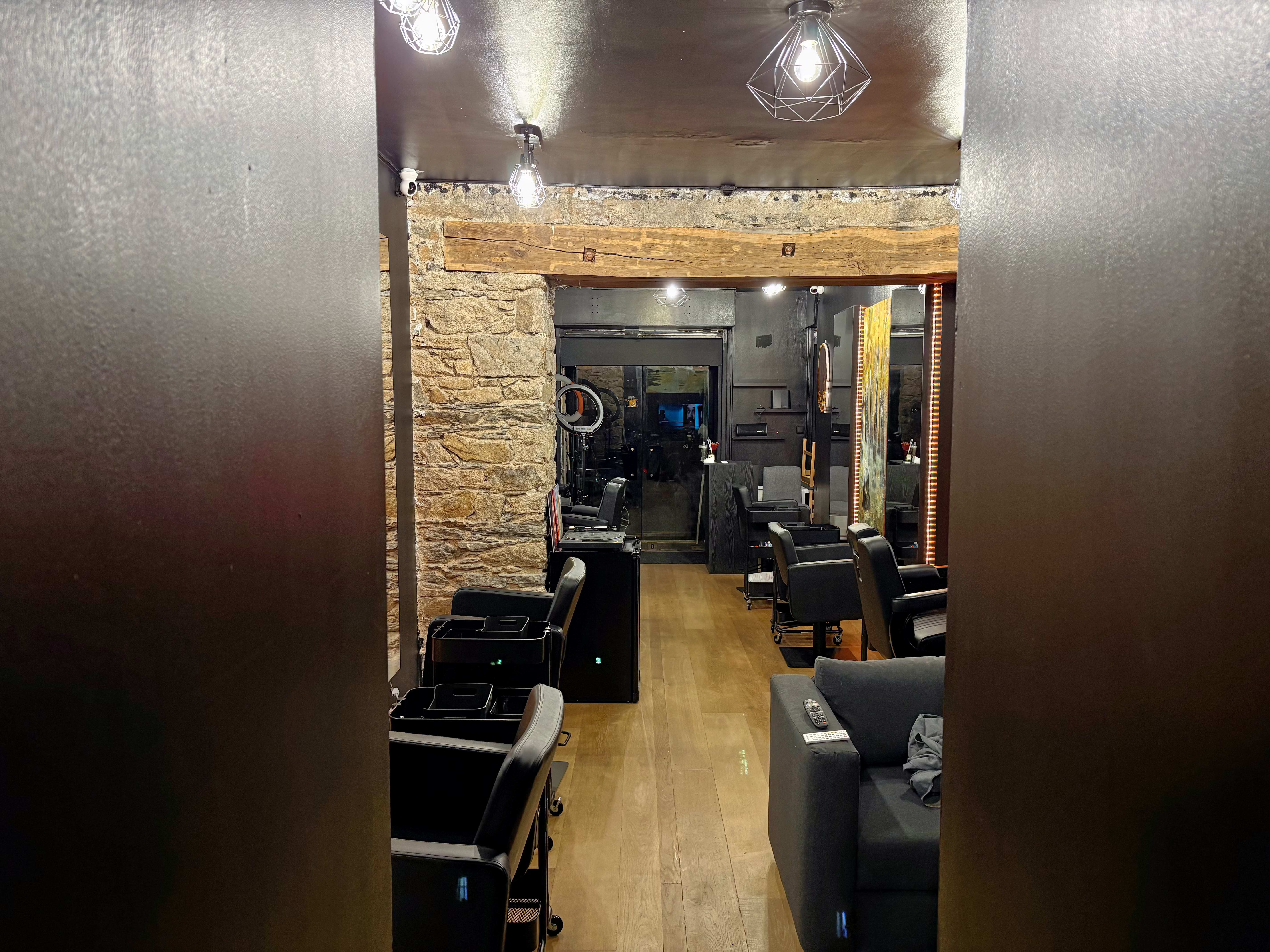 Locksy Shop - Coiffure Nantes - Locksy Shop - Photo Galerie - OneBooking