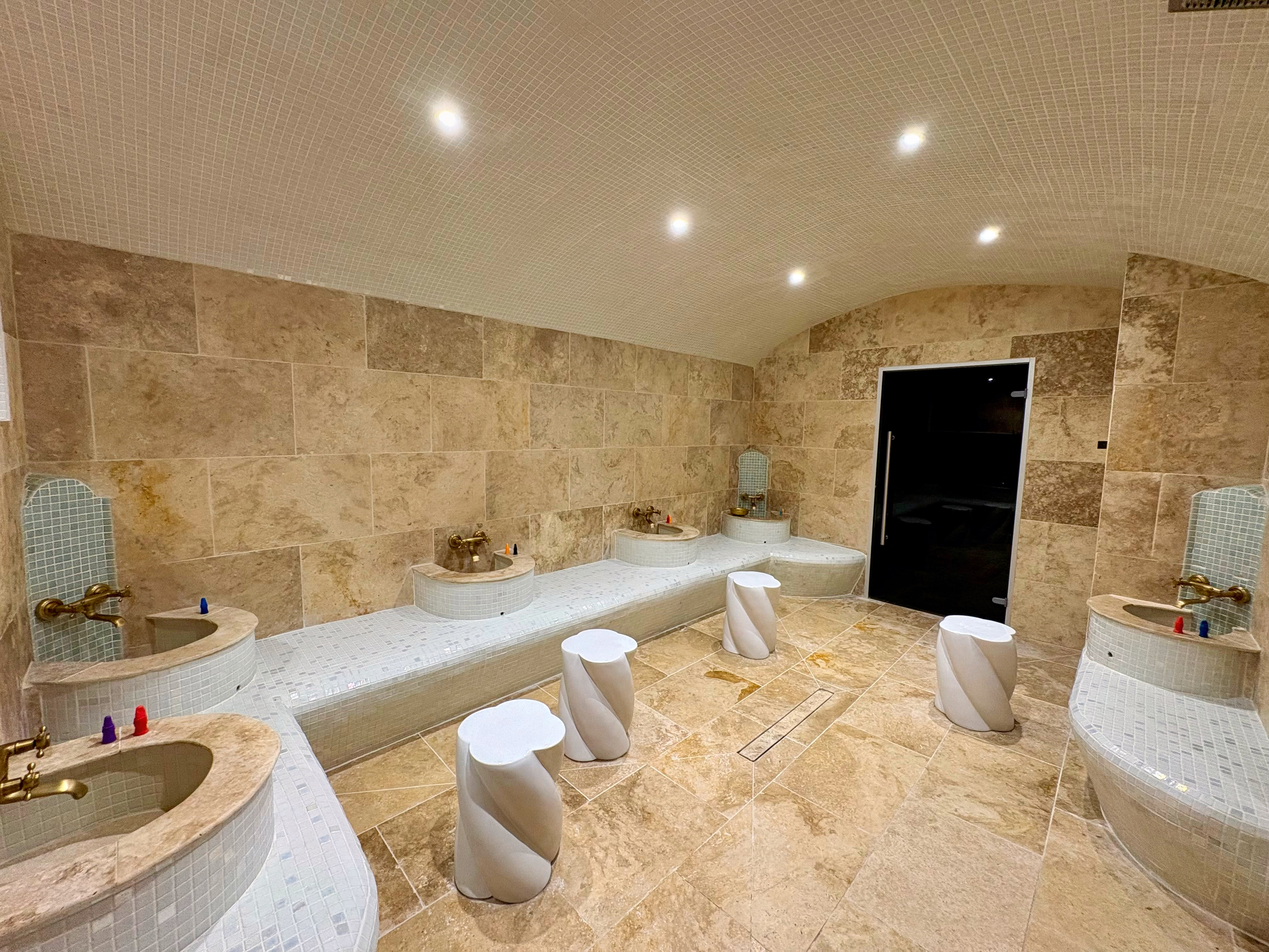 Hammam la Source - Coiffure Saint-Maximin-la-Sainte-Baume - Hammam la Source - Photo Galerie - OneBooking