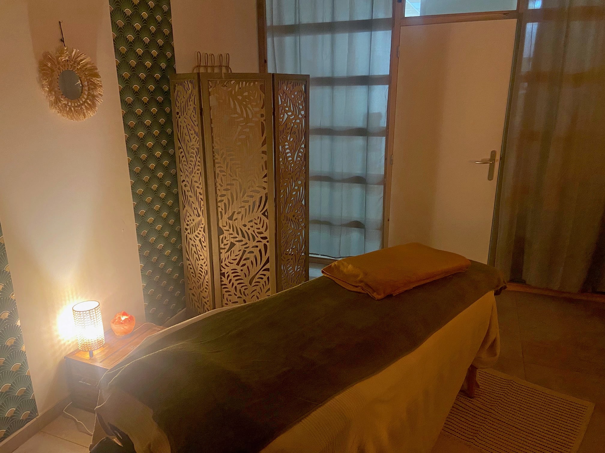 Espace beauté et bien être - Coiffure Hyères - Espace beauté et bien être - Photo Galerie - OneBooking
