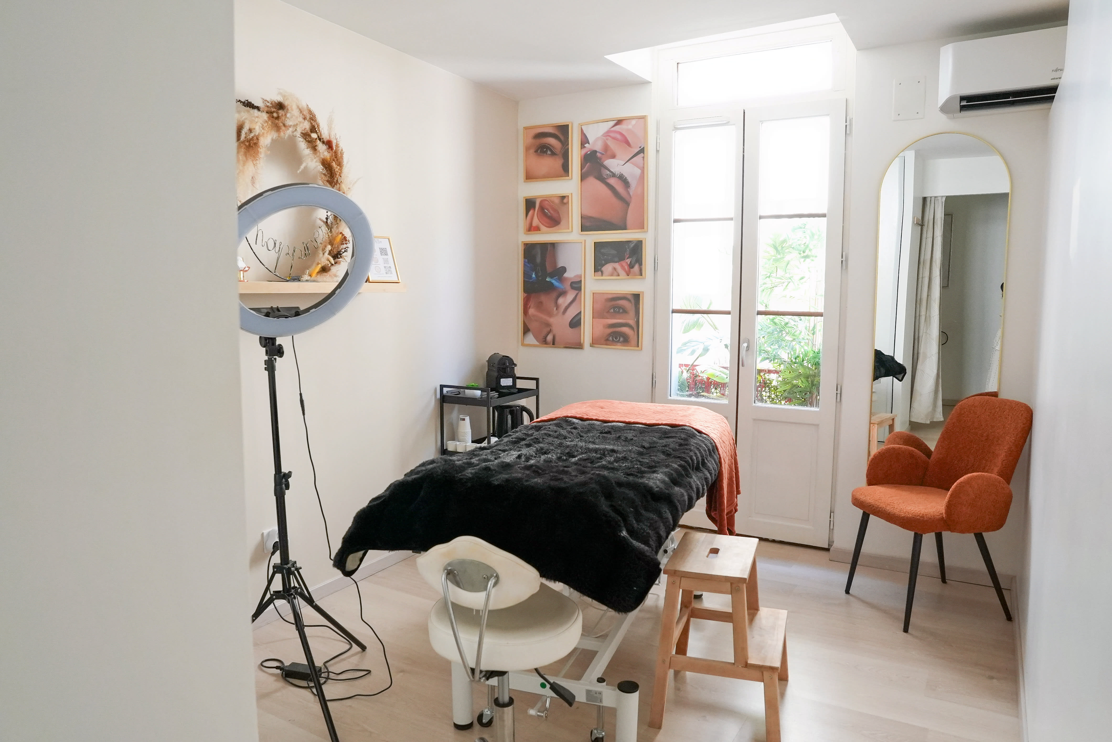 Douc’heur / Ô grandiOse Spa / OC Nails - Coiffure Narbonne - Douc’heur / Ô grandiOse Spa / OC Nails - Photo Galerie - OneBooking