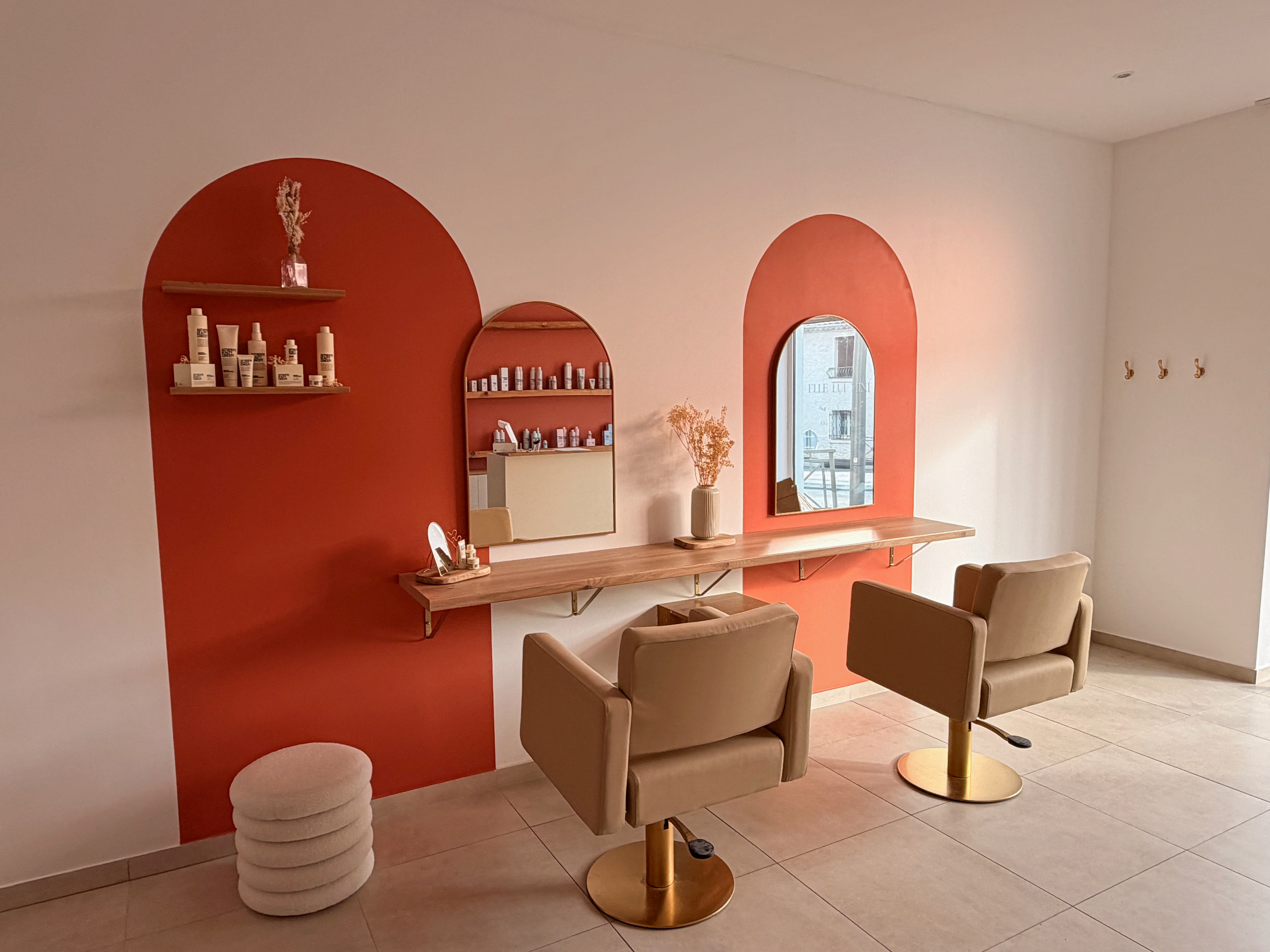 Bloomy Hair - Coiffure Hyères - Photo de couverture - OneBooking