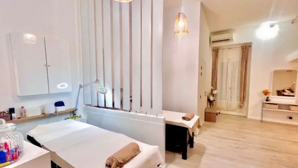 Maison Lora - Coiffure Marseille - OneBooking