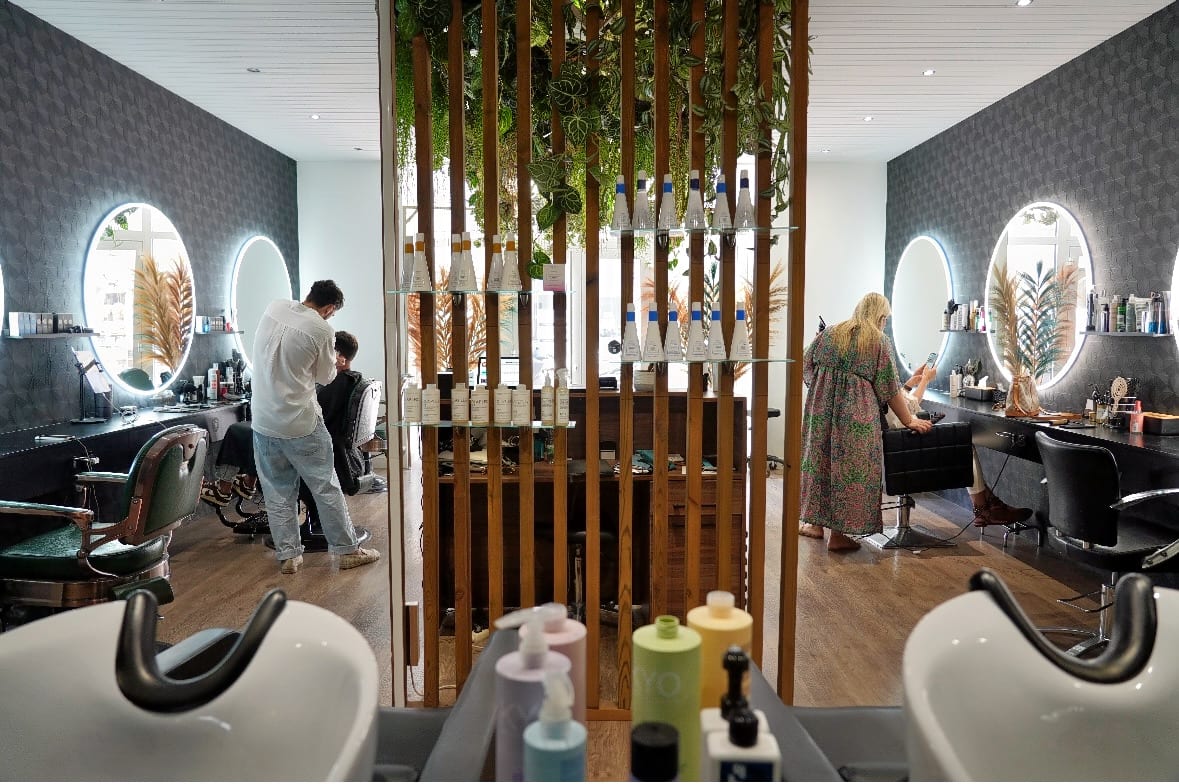 Art Side - Coiffure Cannes - Art Side - Photo Galerie - OneBooking