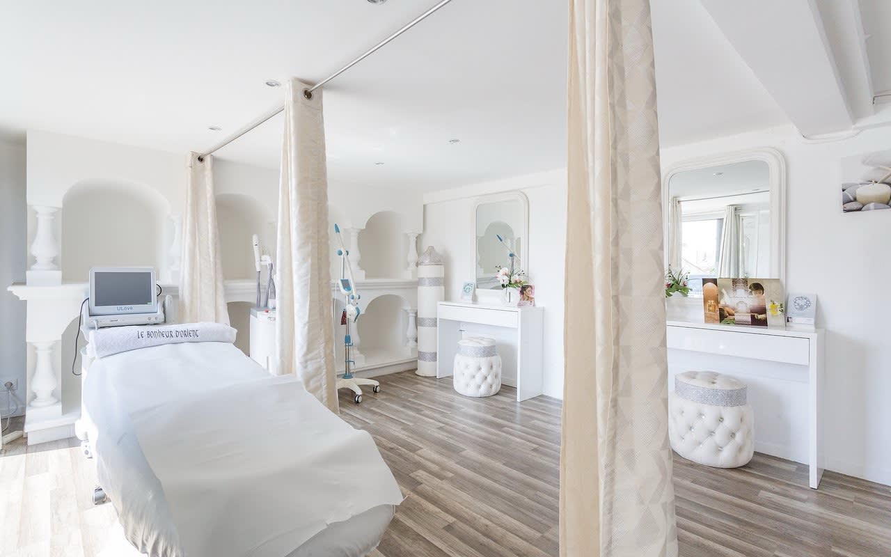 Le Bonheur d'Orient - Institut de beauté Antibes - Photo de couverture - OneBooking