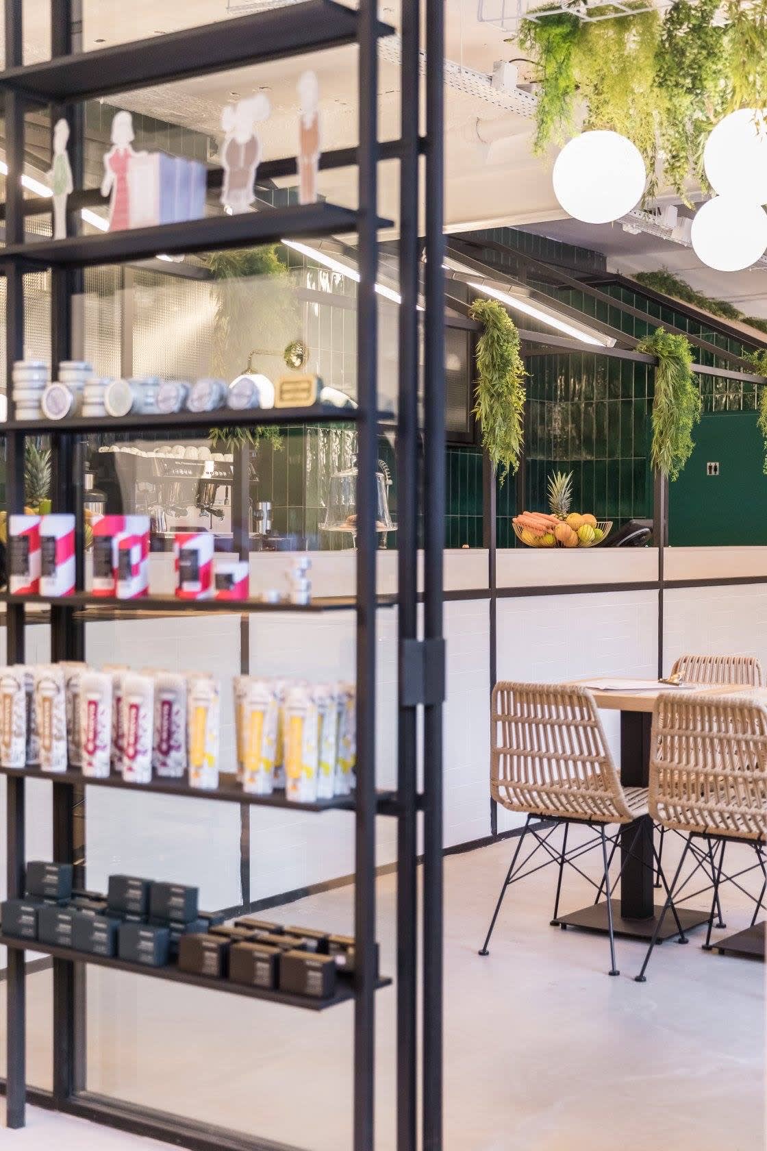 One Love Café - Coiffure Nice - One Love Café - Photo Galerie - OneBooking