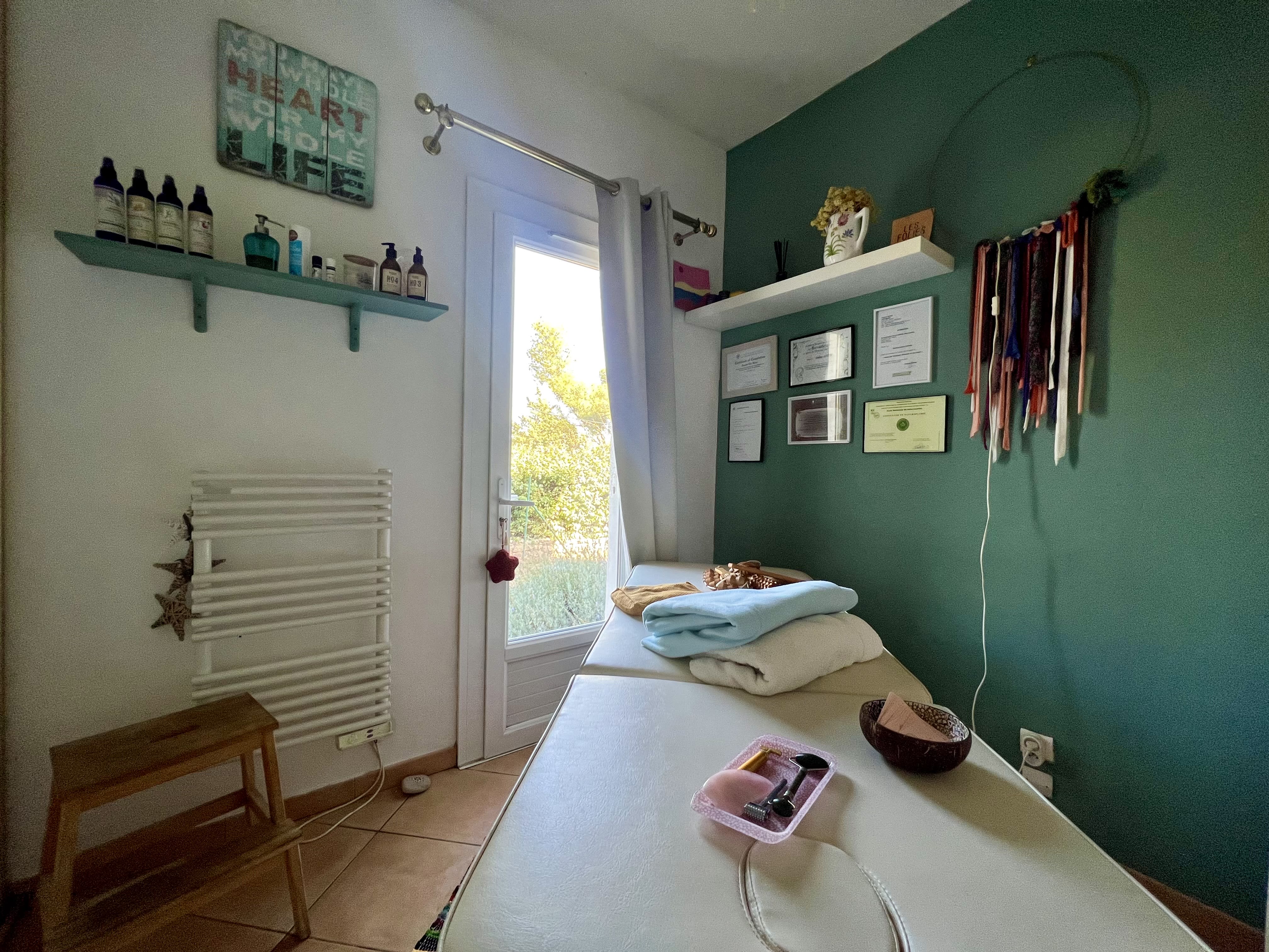 PANACEA Naturopathie, Auriculothérapie - Massage Toulon - OneBooking