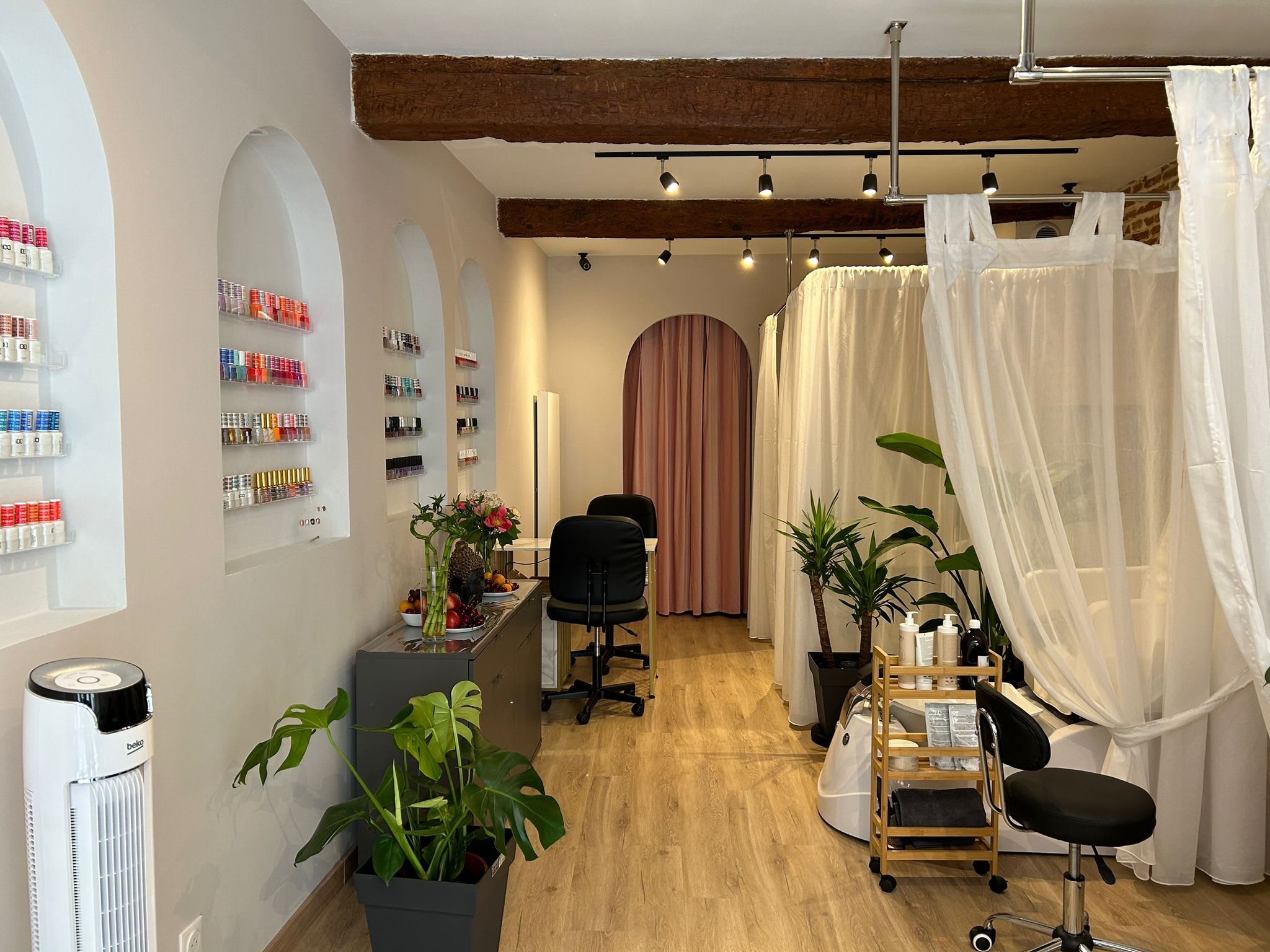 Louise Nail Spa - Institut de beauté Toulouse - OneBooking