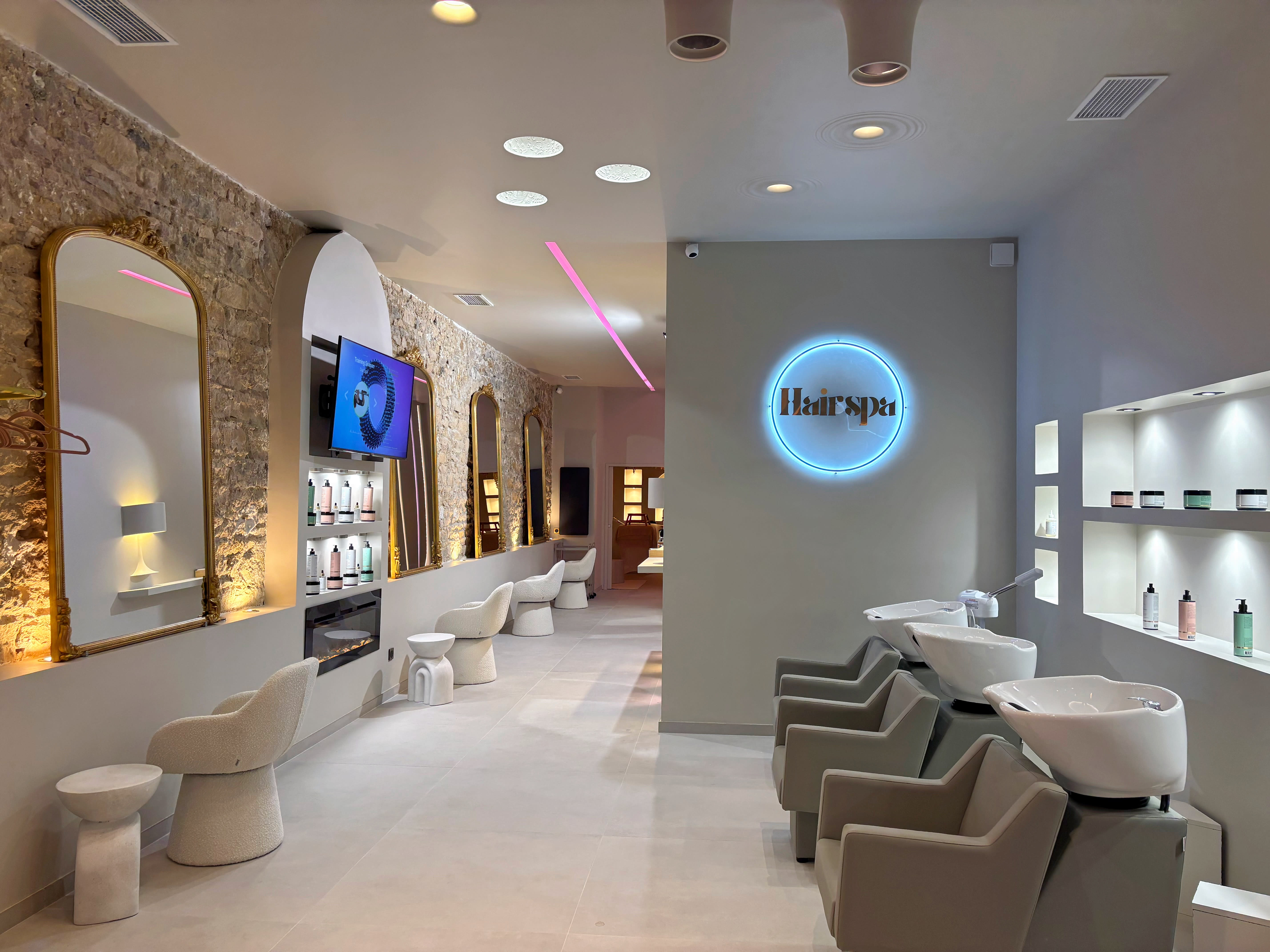 Hair Spa : Head spa duo , lissage et soins capillaires - Massage Lyon - OneBooking