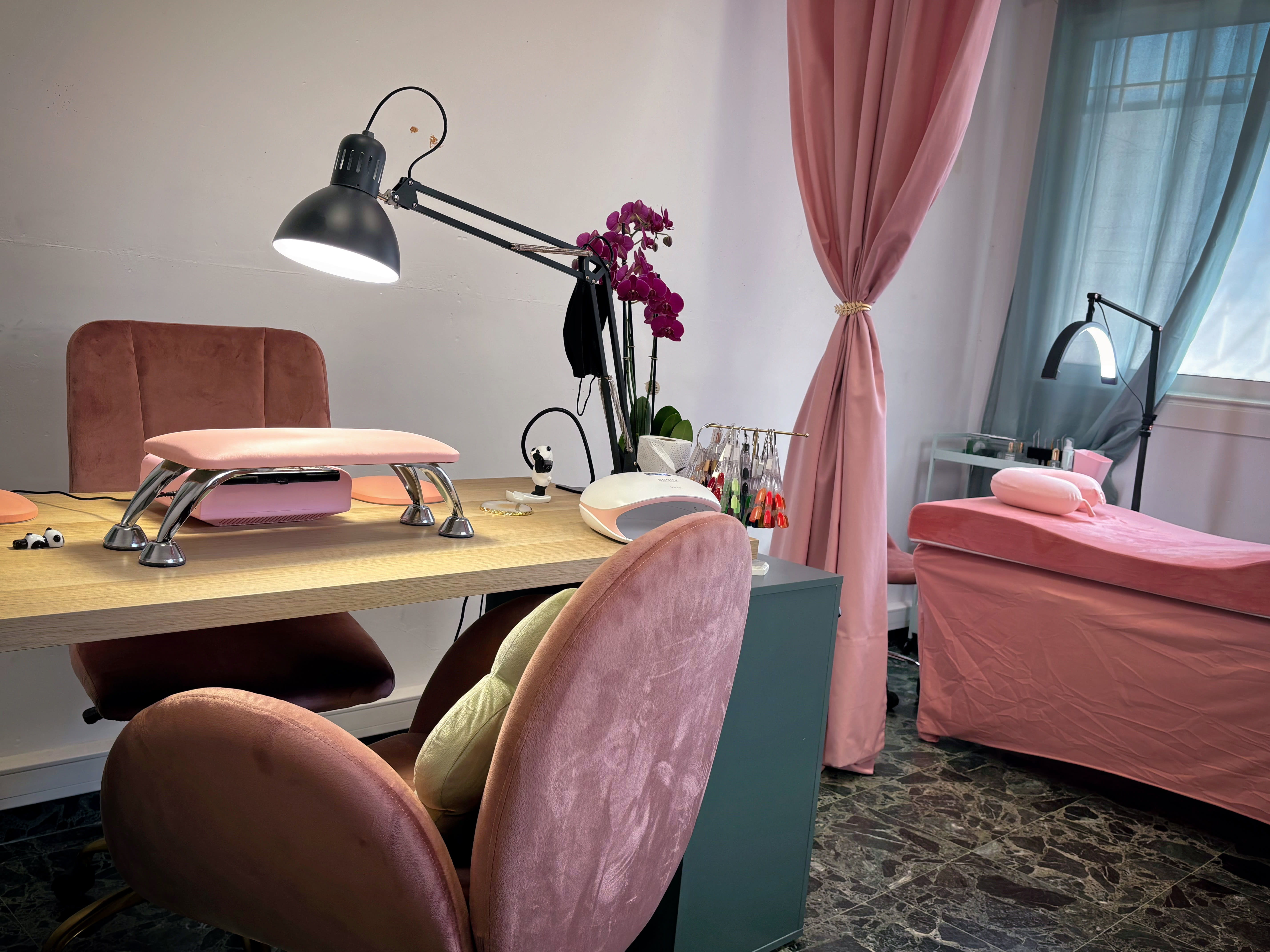 Home Sweet Nails & Beauty - Onglerie Le Cannet - Photo de couverture - OneBooking
