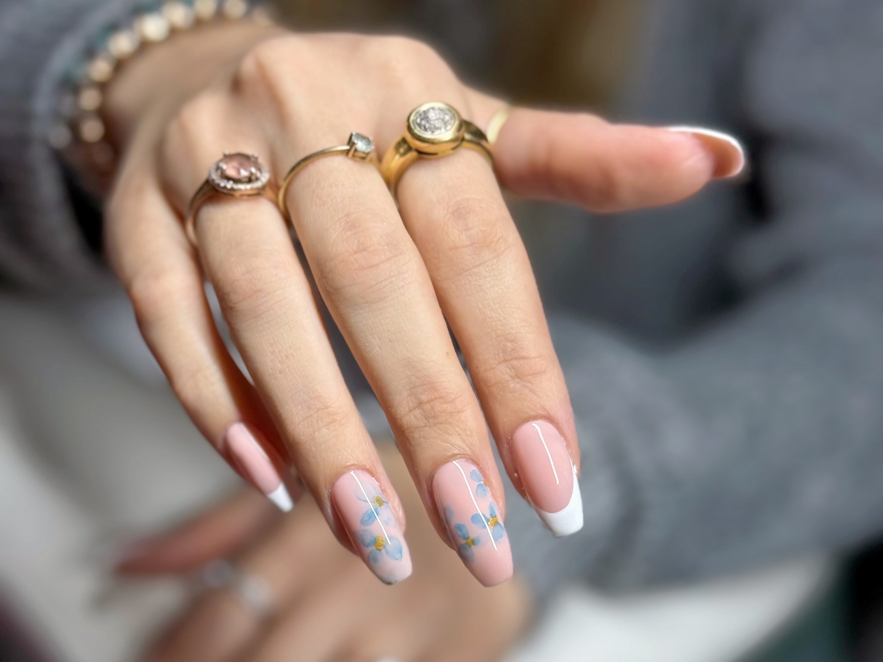 Gl Nails - Coiffure Alès - Gl Nails - Photo Galerie - OneBooking