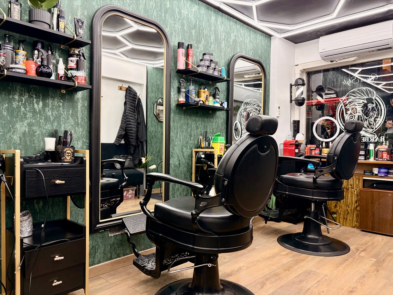 Le Saloon Barber - Coiffure Nice - Le Saloon Barber - Photo Galerie - OneBooking