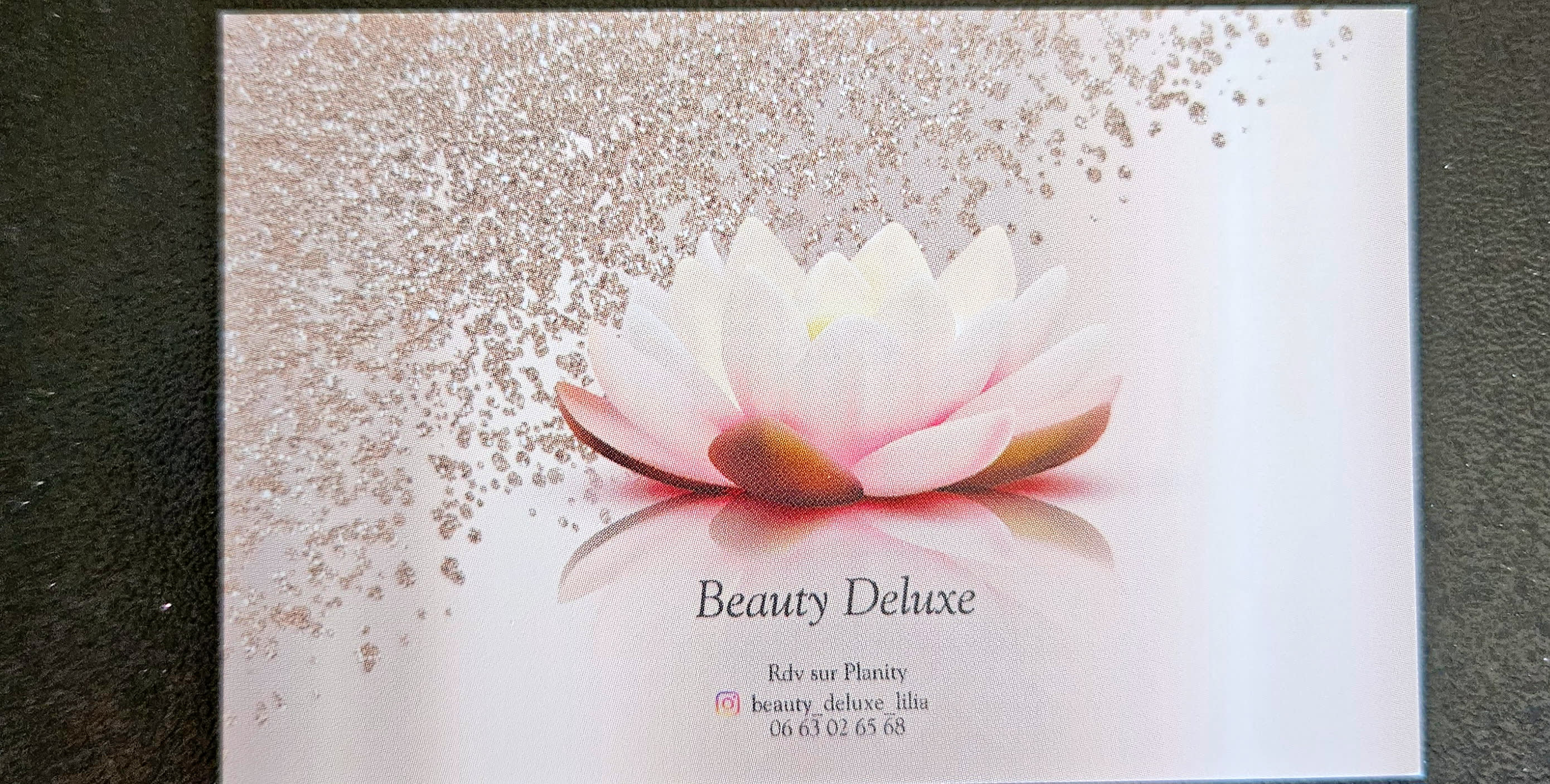 Beauty Deluxe
