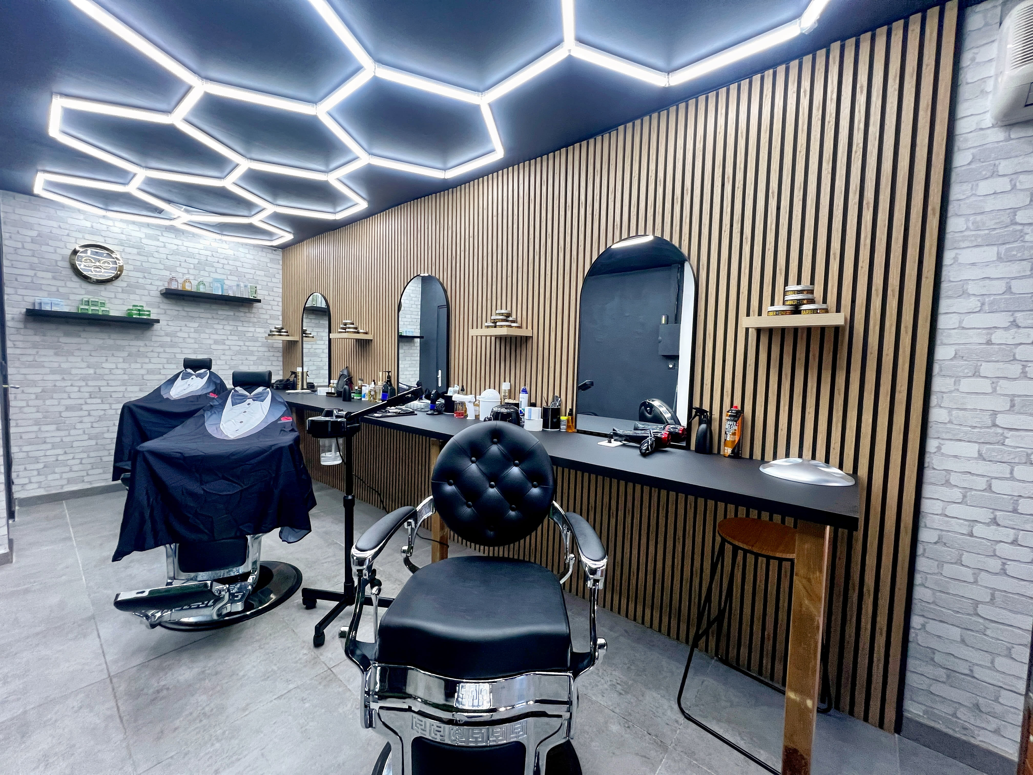 Barber One By TJ