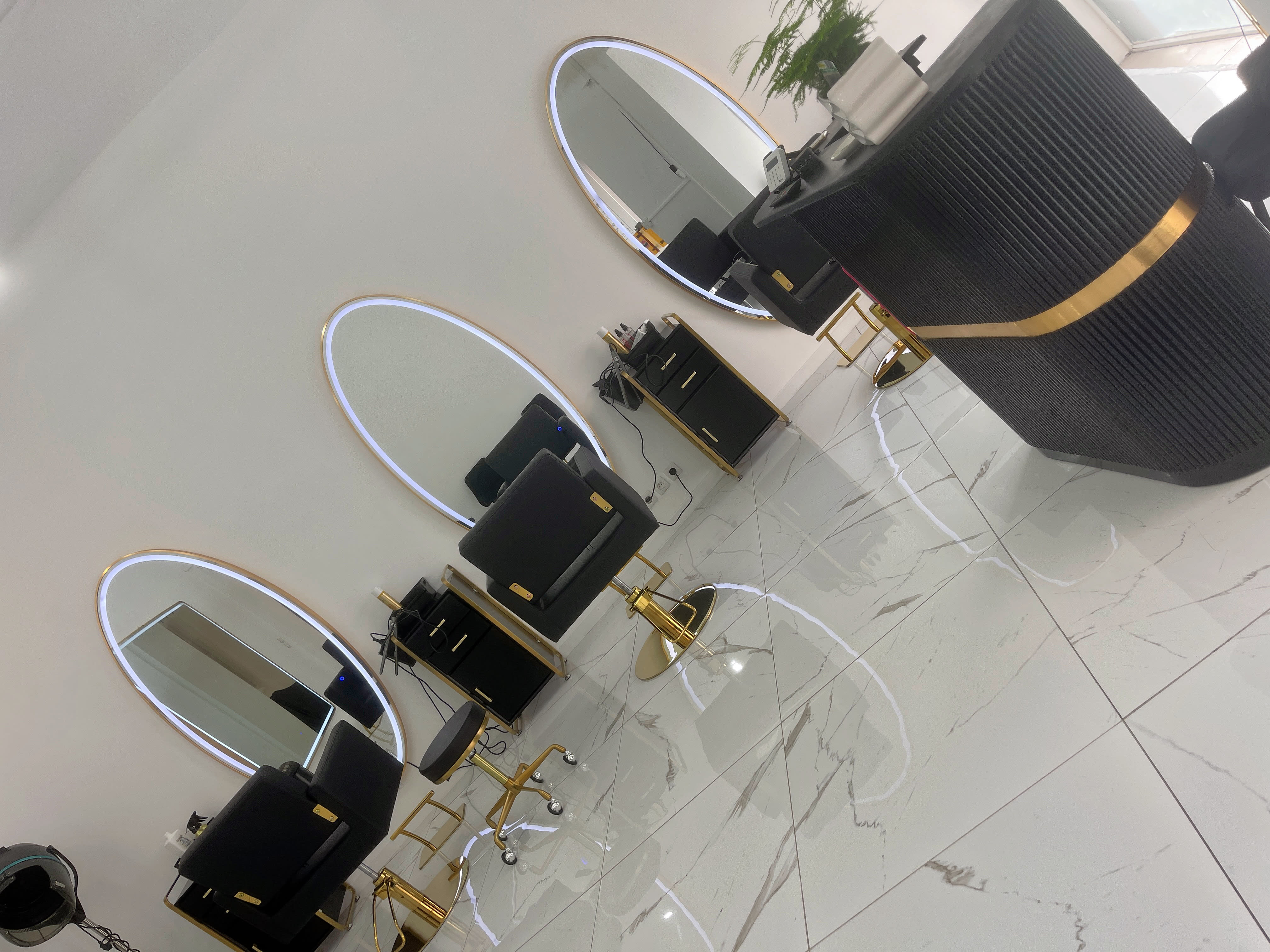 VS Prestige Institut - Coiffure Nimes - OneBooking
