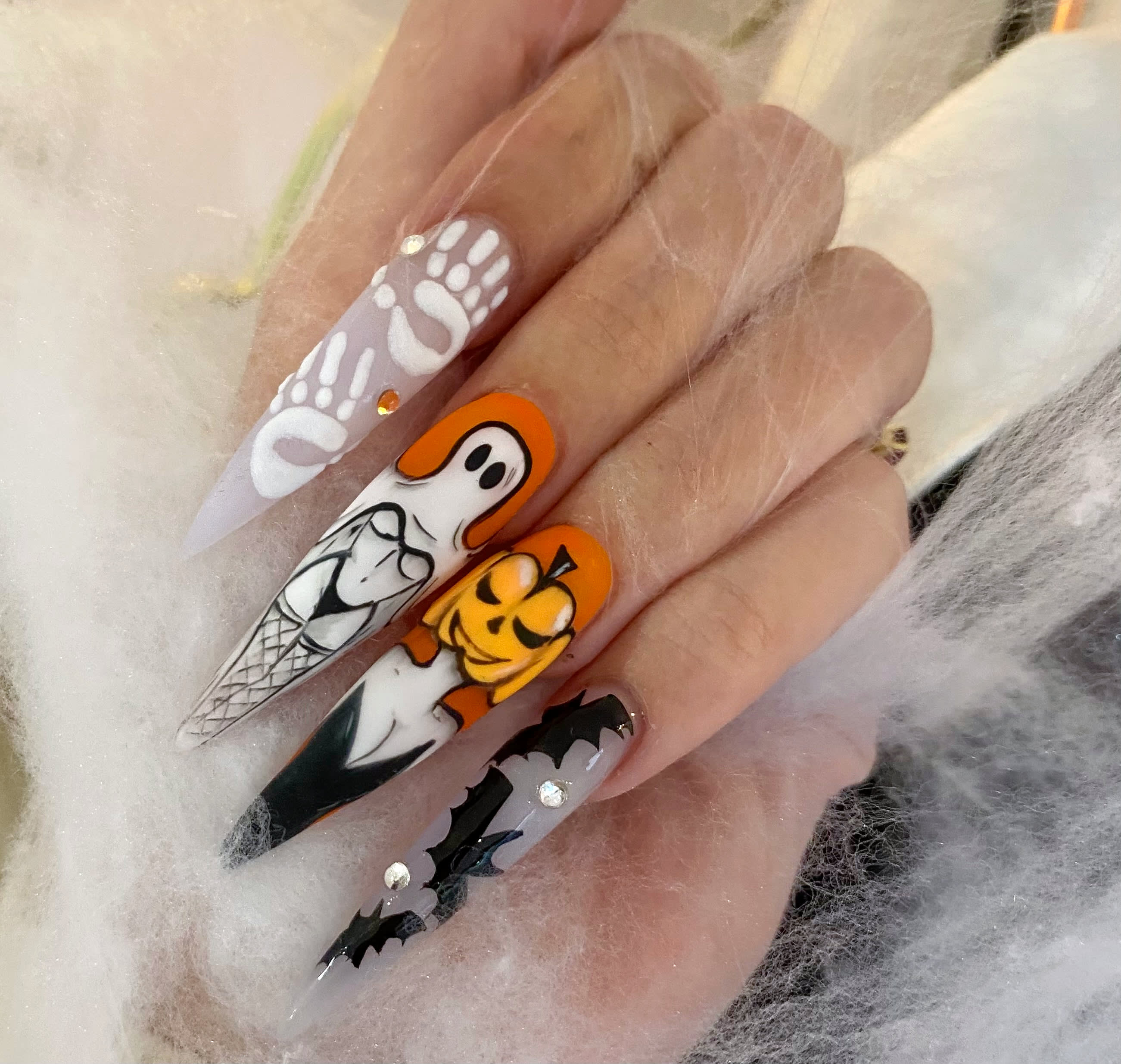 Belles des ongles - Onglerie Cannes - Belles des ongles - Photo Galerie - OneBooking