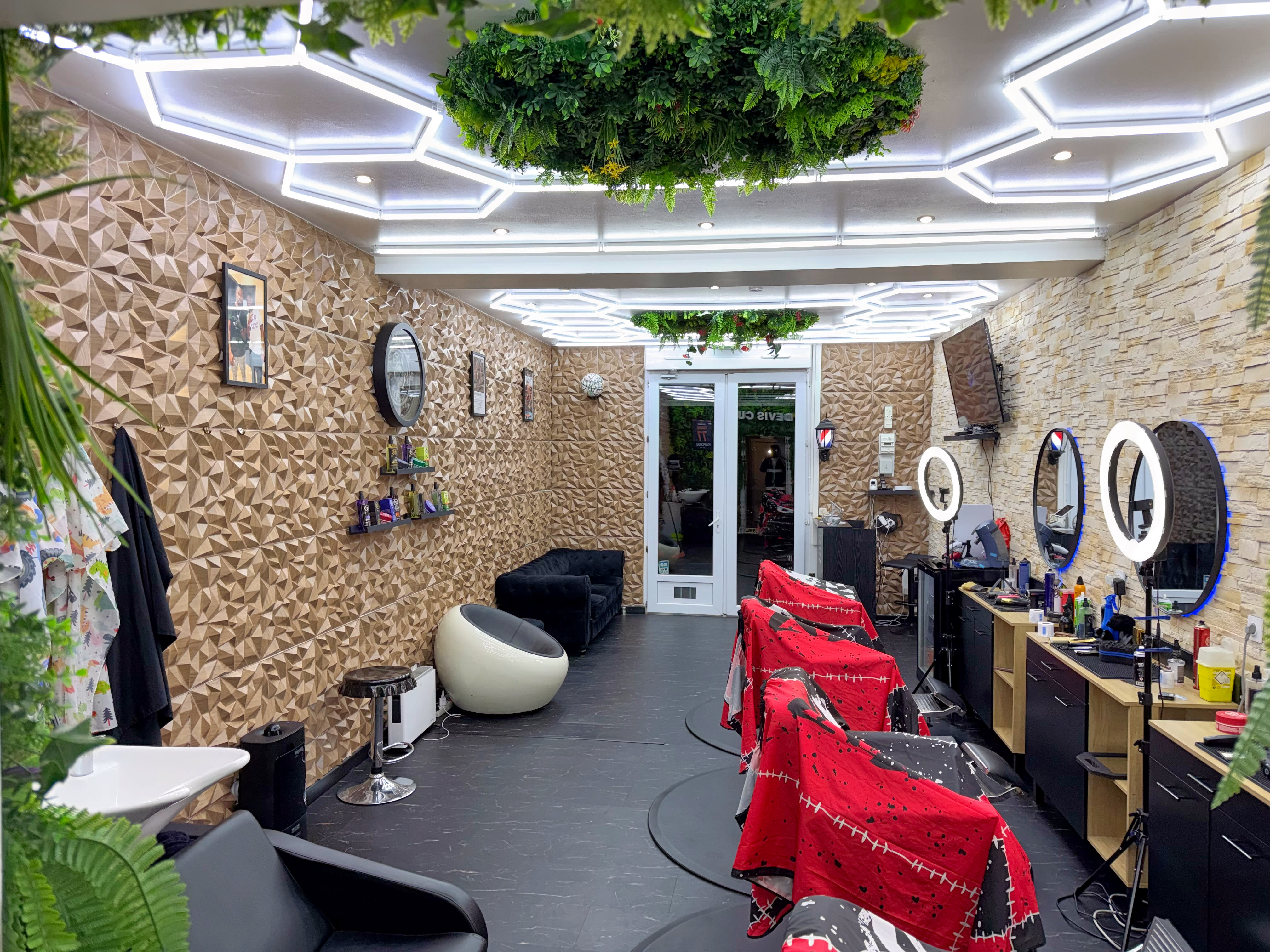 Devis Cut - Coiffure Montpellier - OneBooking