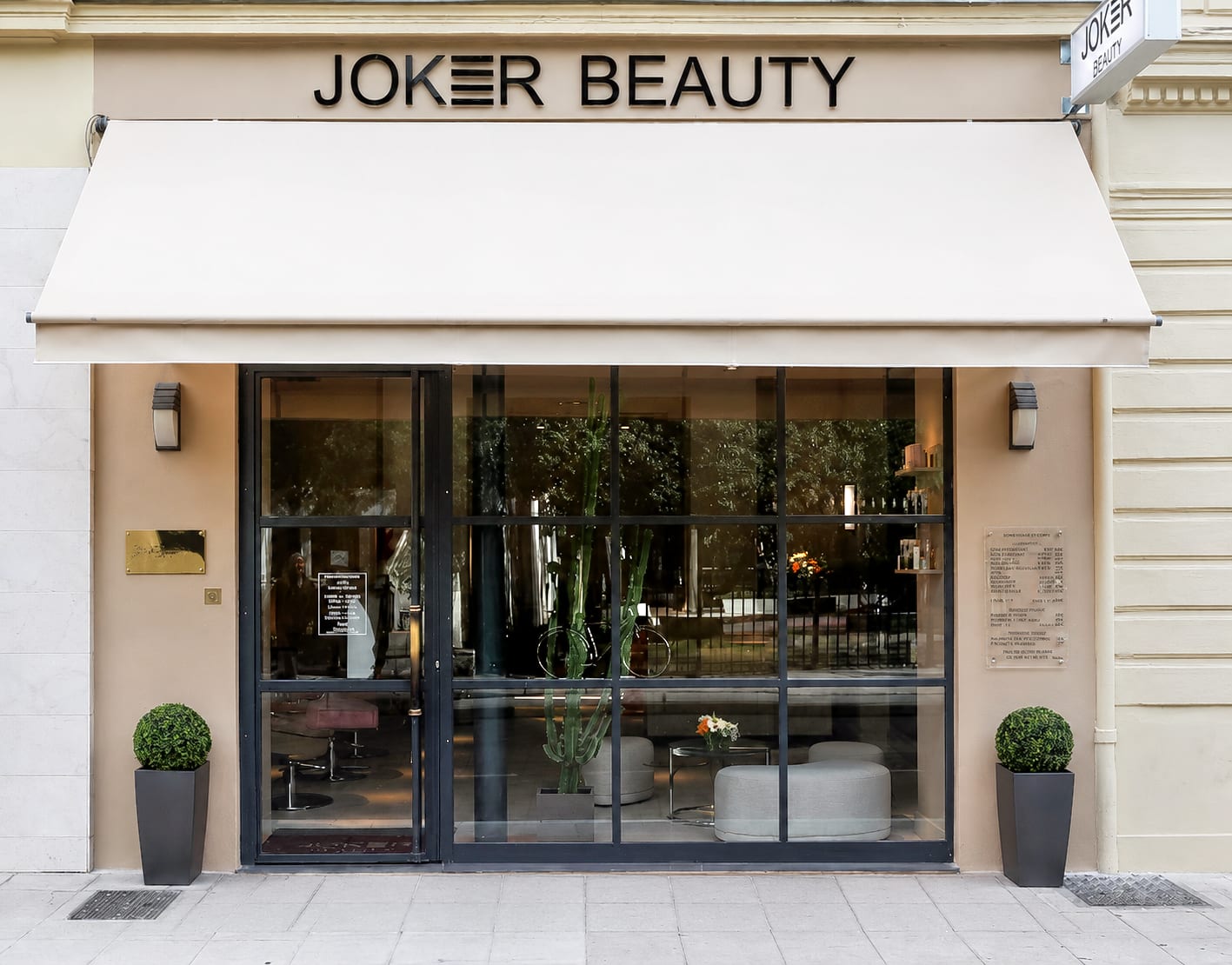 Joker Beauty Nice - Coiffure Nice - Photo de couverture - OneBooking