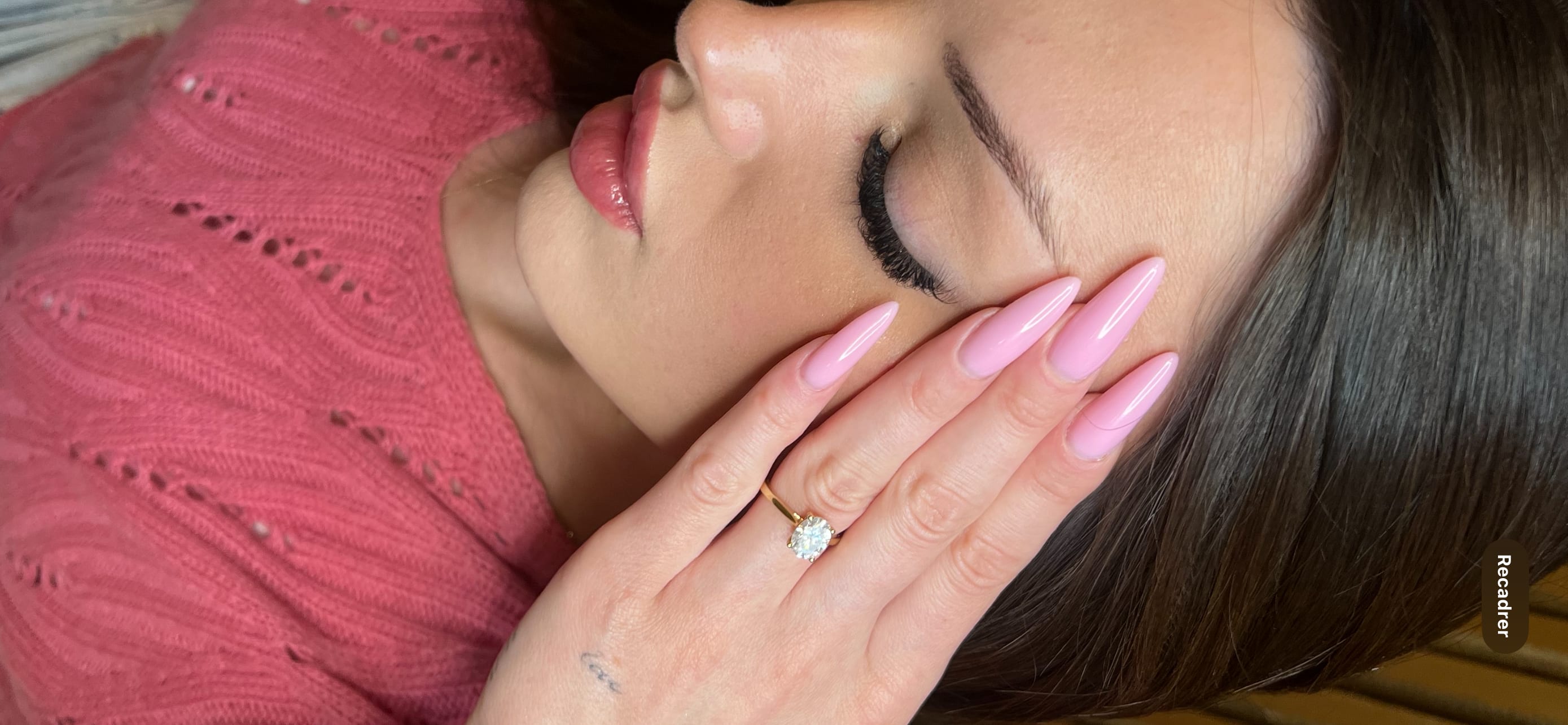 Blush Beauty Nails - Sourcils & cils Nice - Photo de couverture - OneBooking